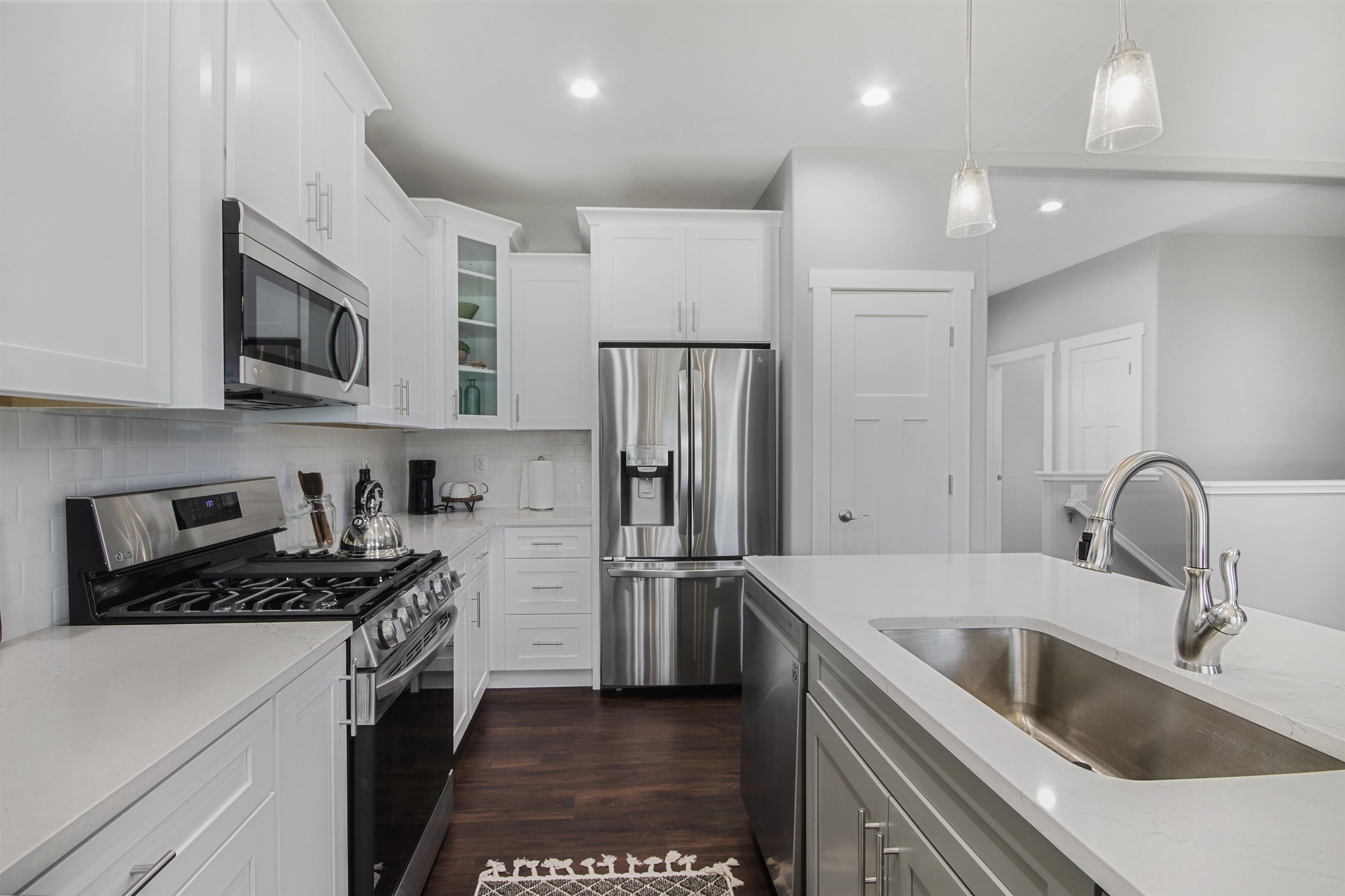 1618 Stoneham