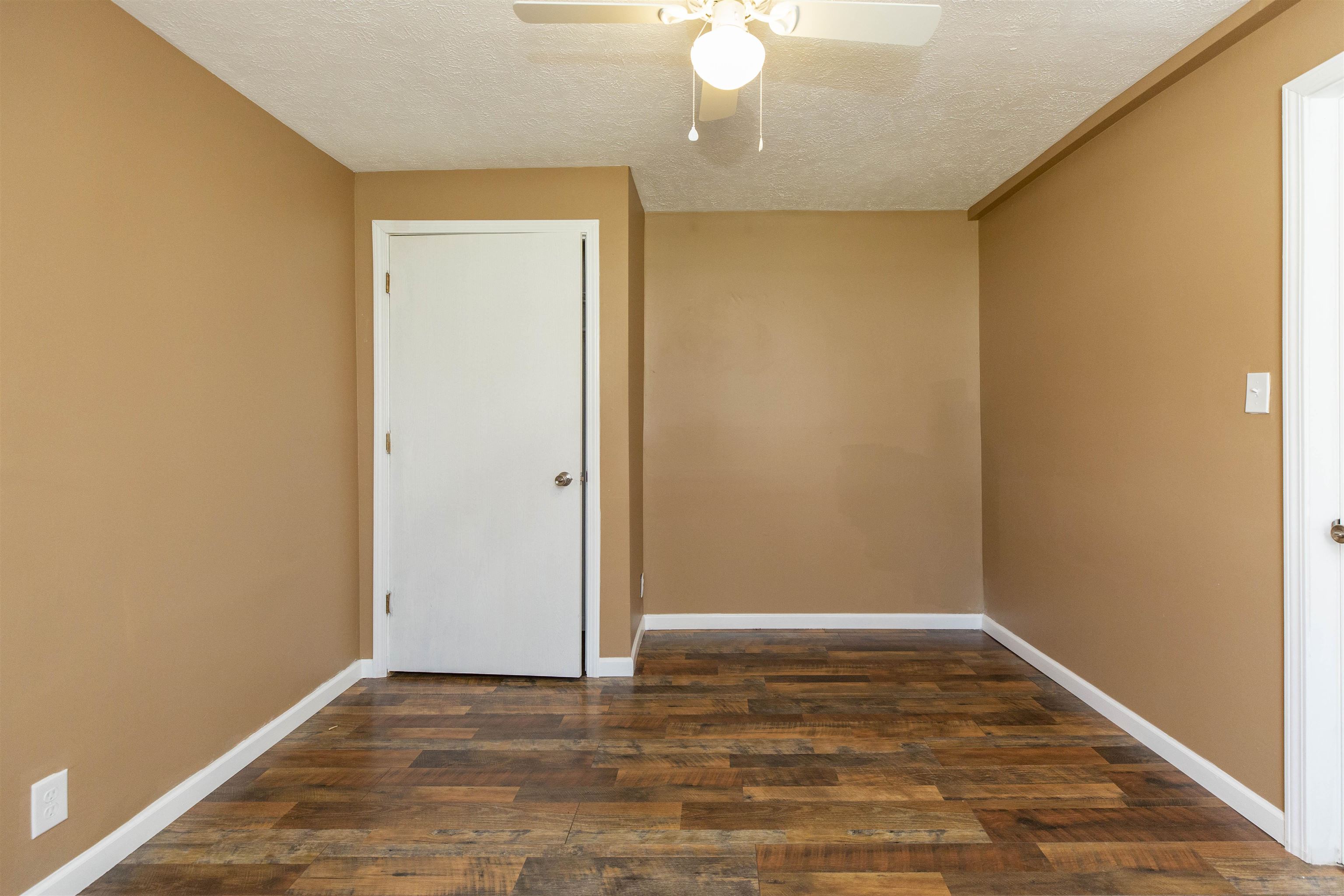 5118 Colfax