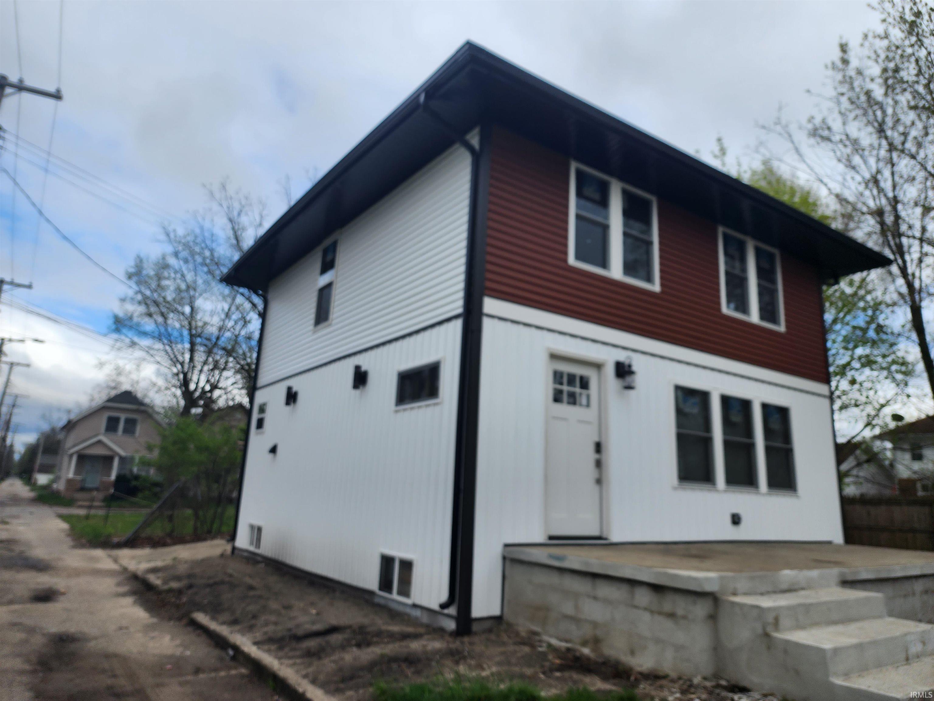 312 Fulton