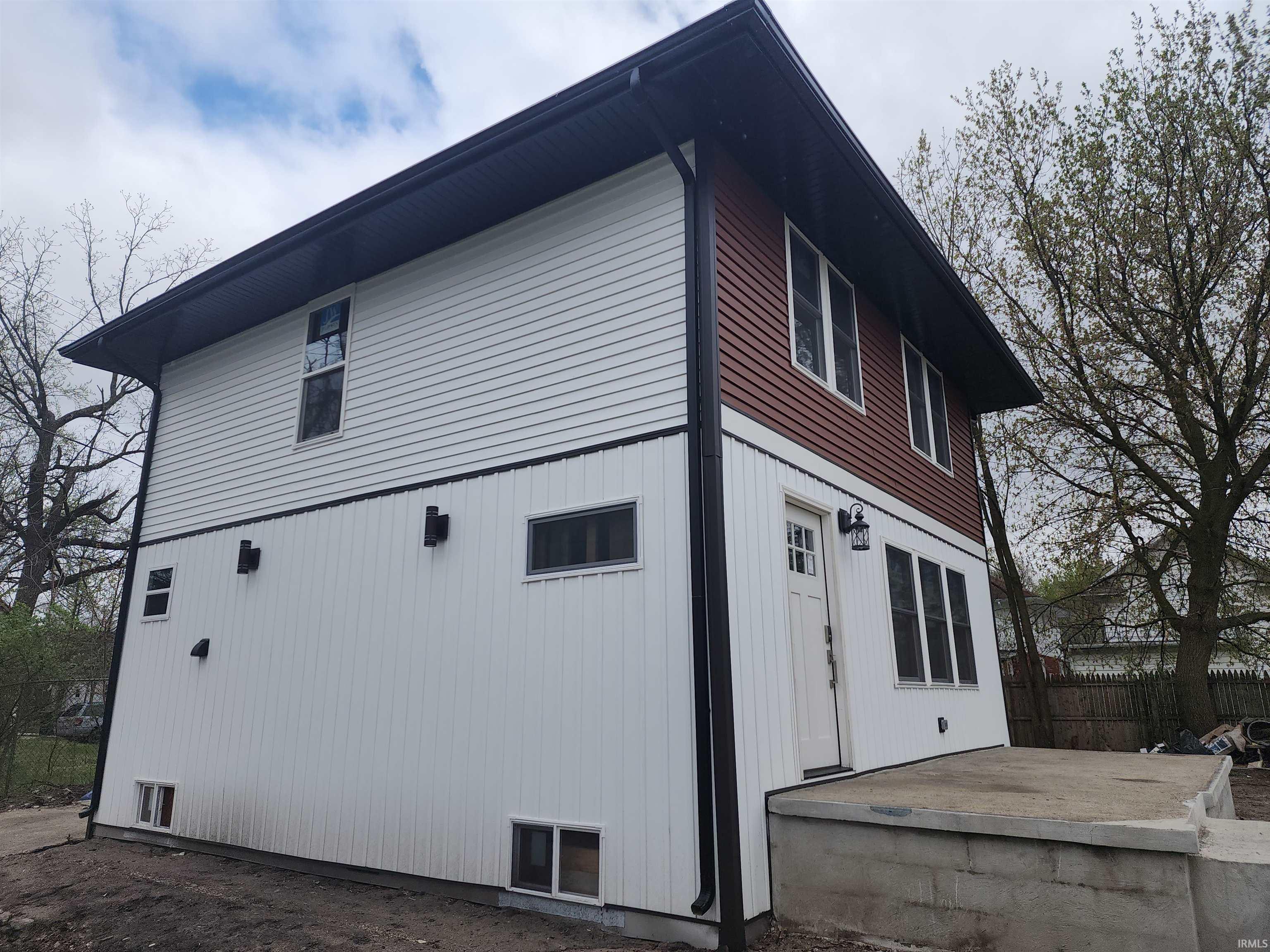 312 Fulton