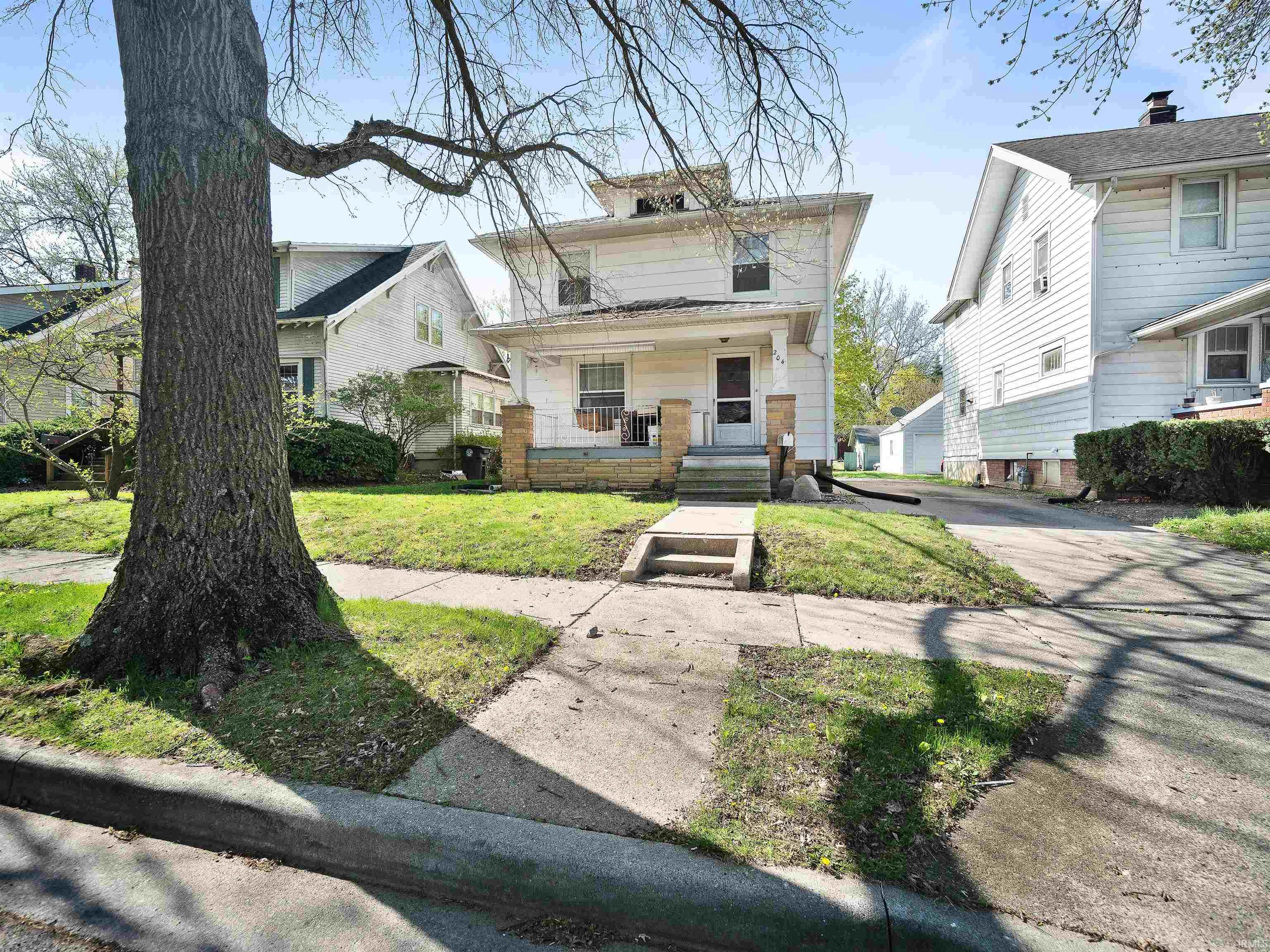 204 Lexington