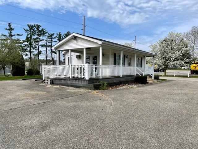 2706 Briarwood