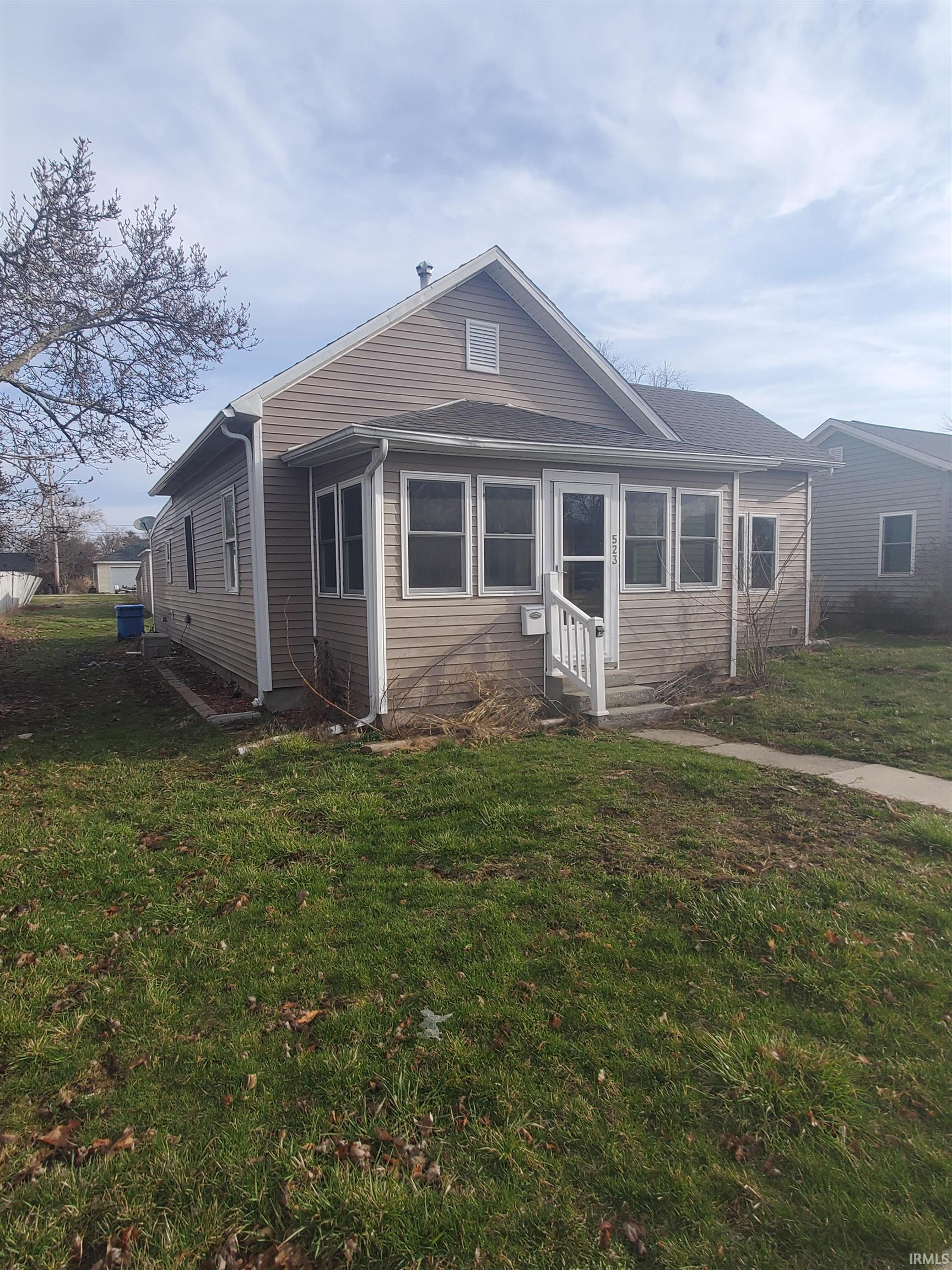 523 Jackson