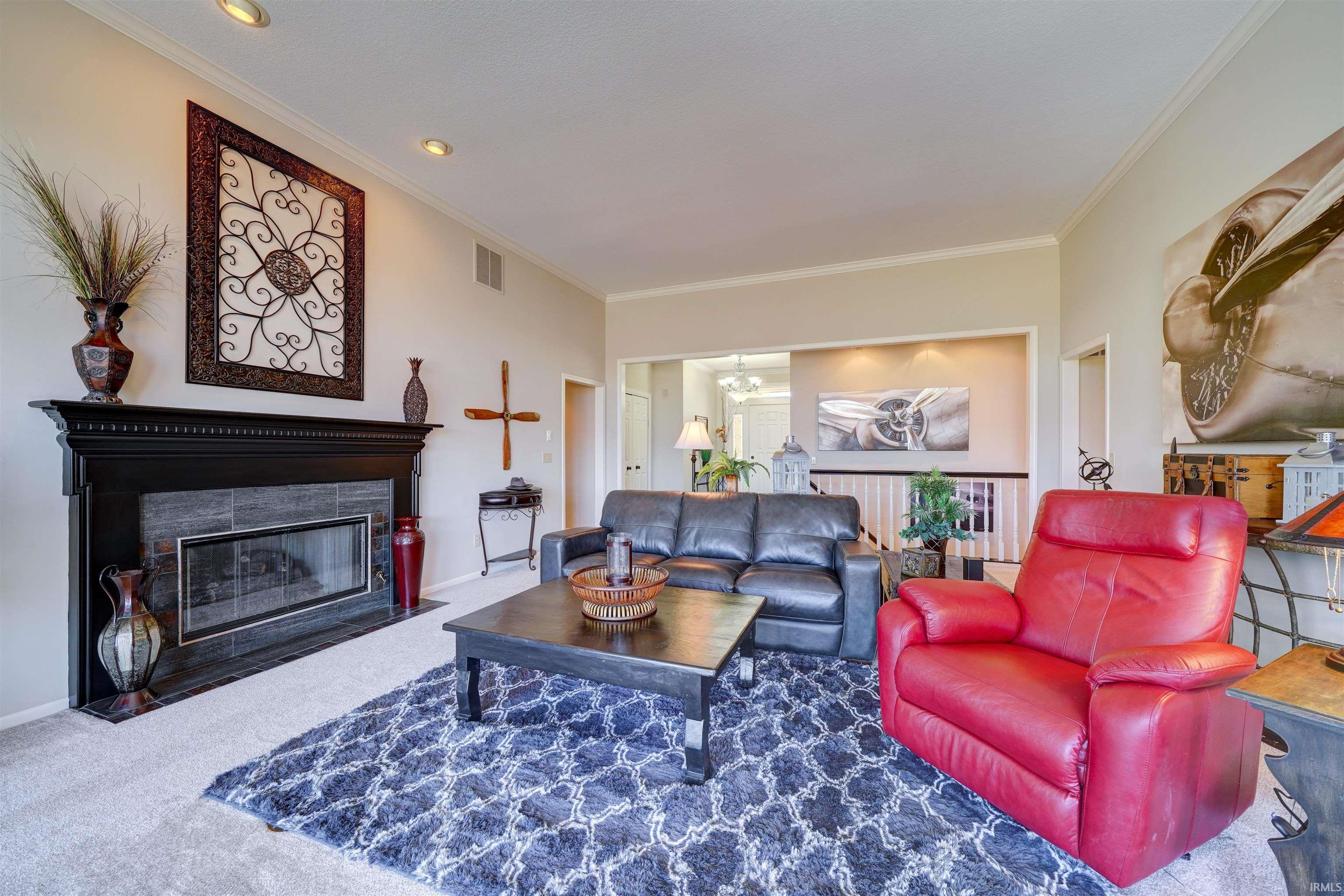 2713 Windridge