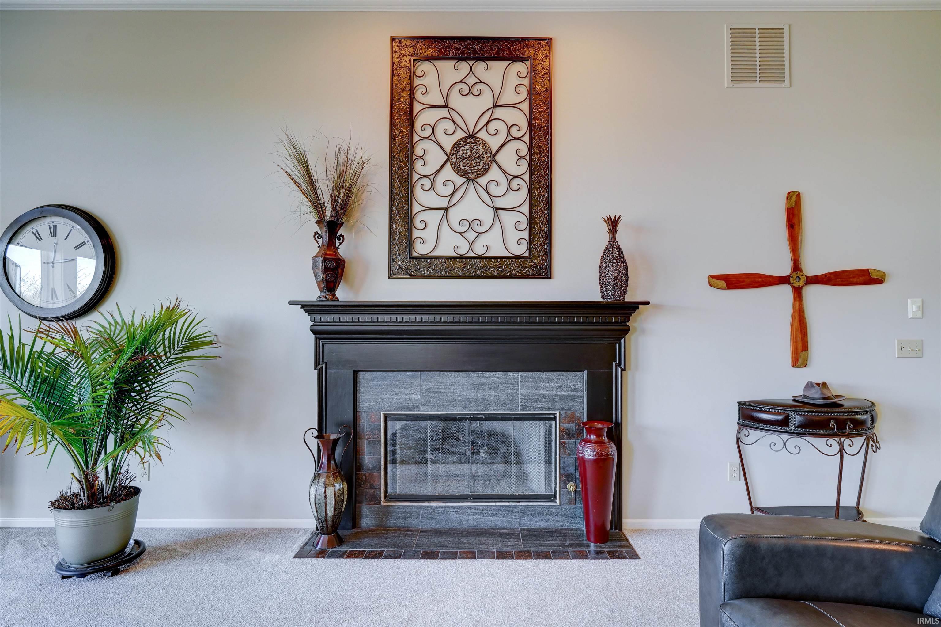 2713 Windridge