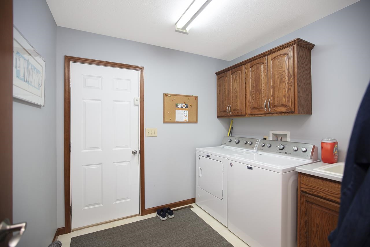 1705 Longwood