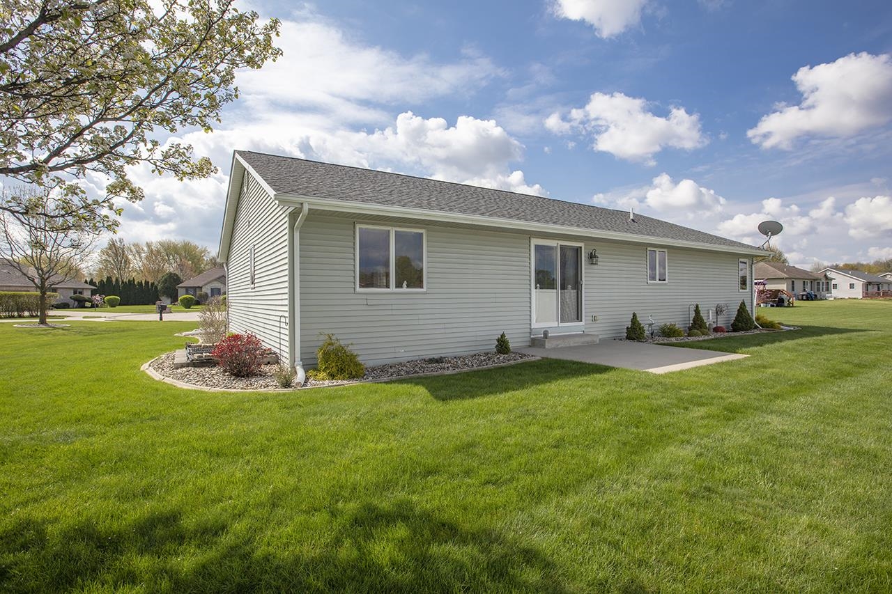 1705 Longwood
