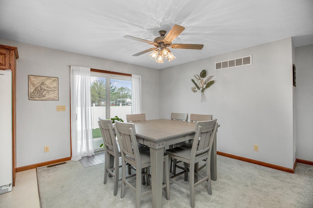 1705 Longwood