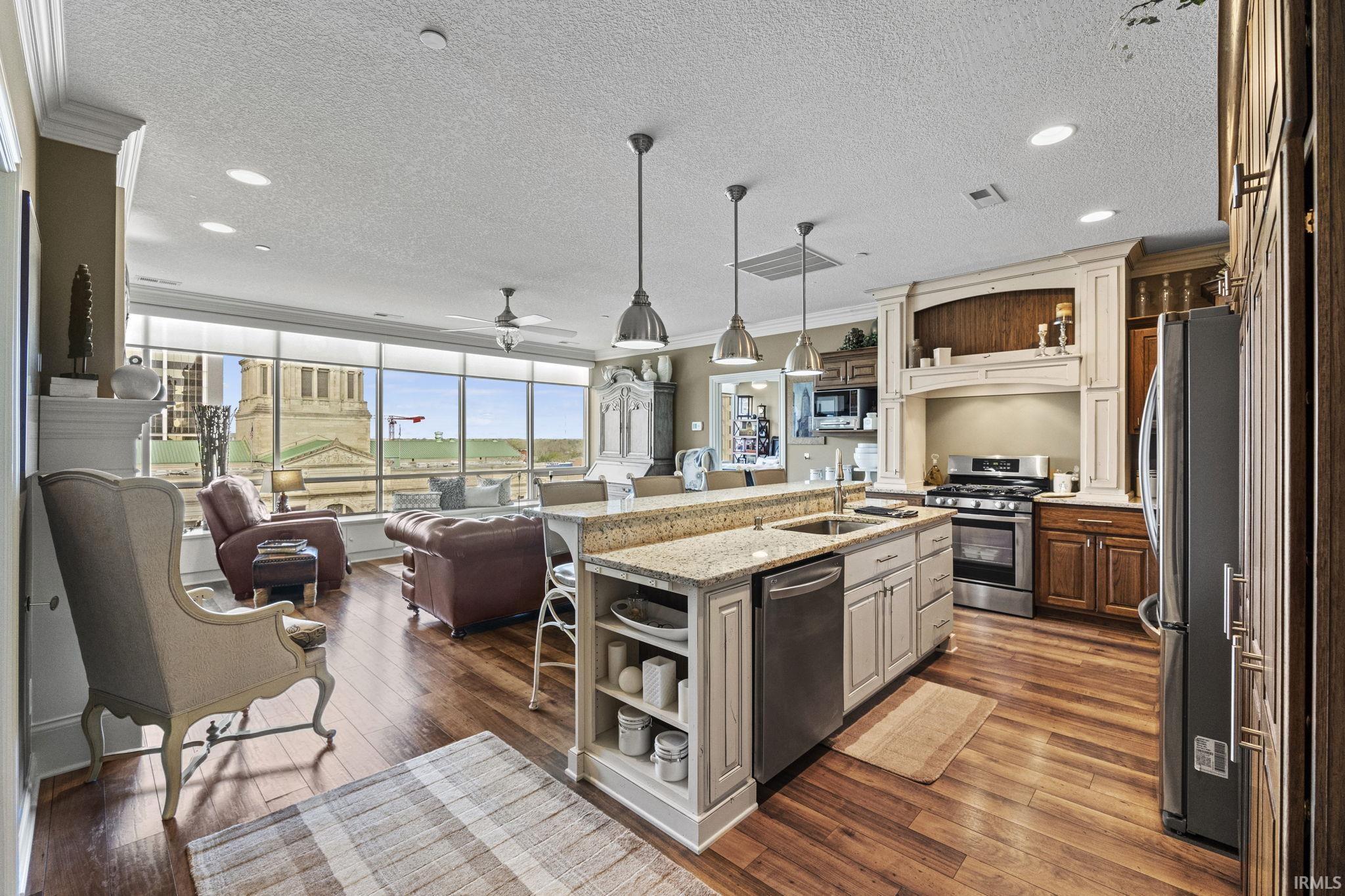 203 Berry Street  Unit 802