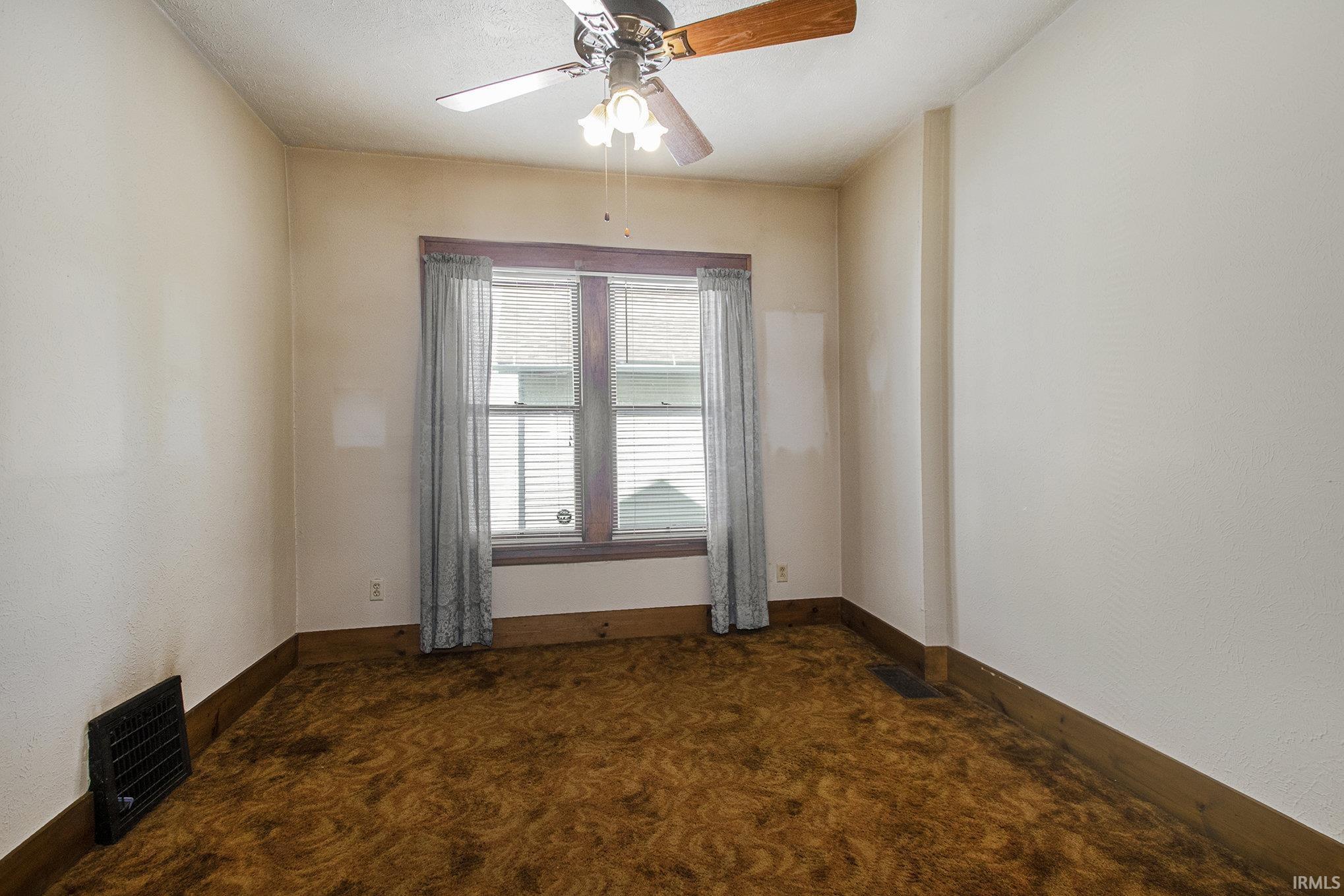 1023 Colfax