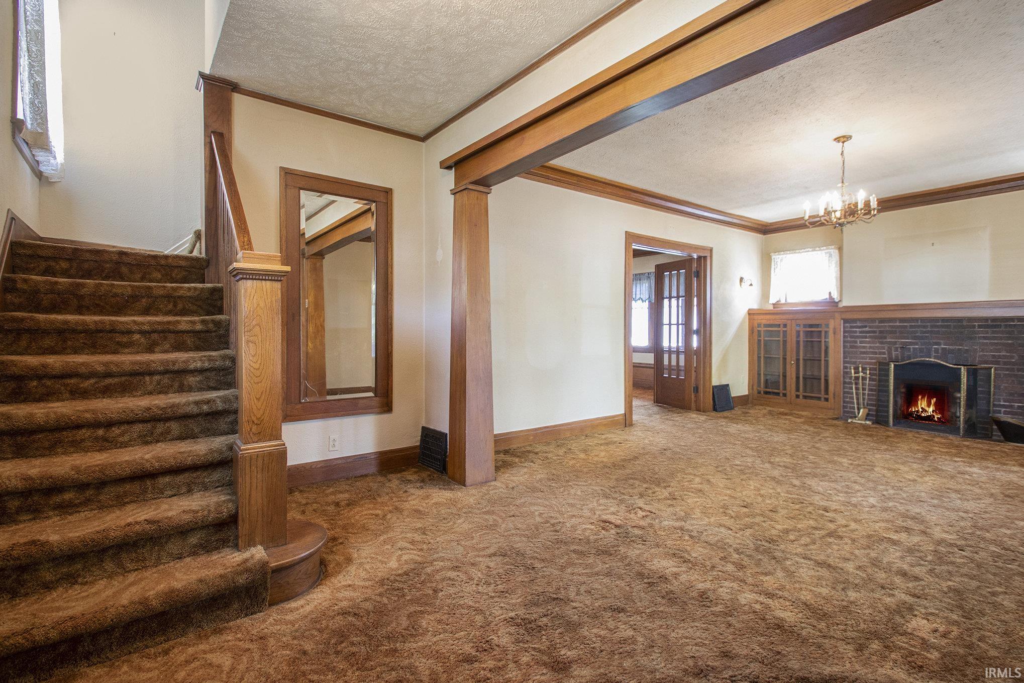 1023 Colfax