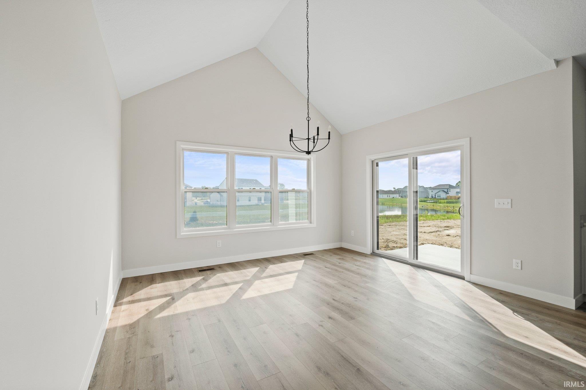 1032 Arthur Heights