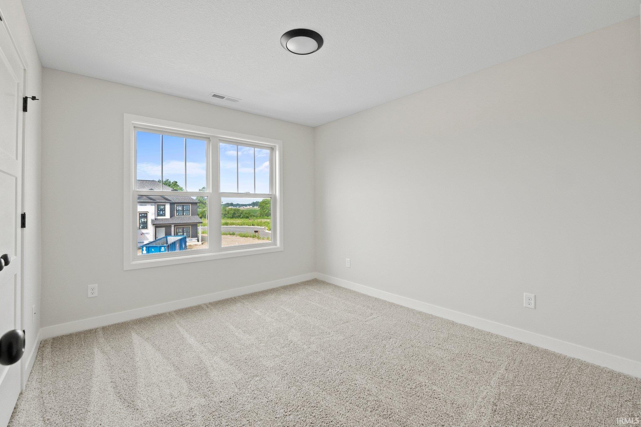 1032 Arthur Heights