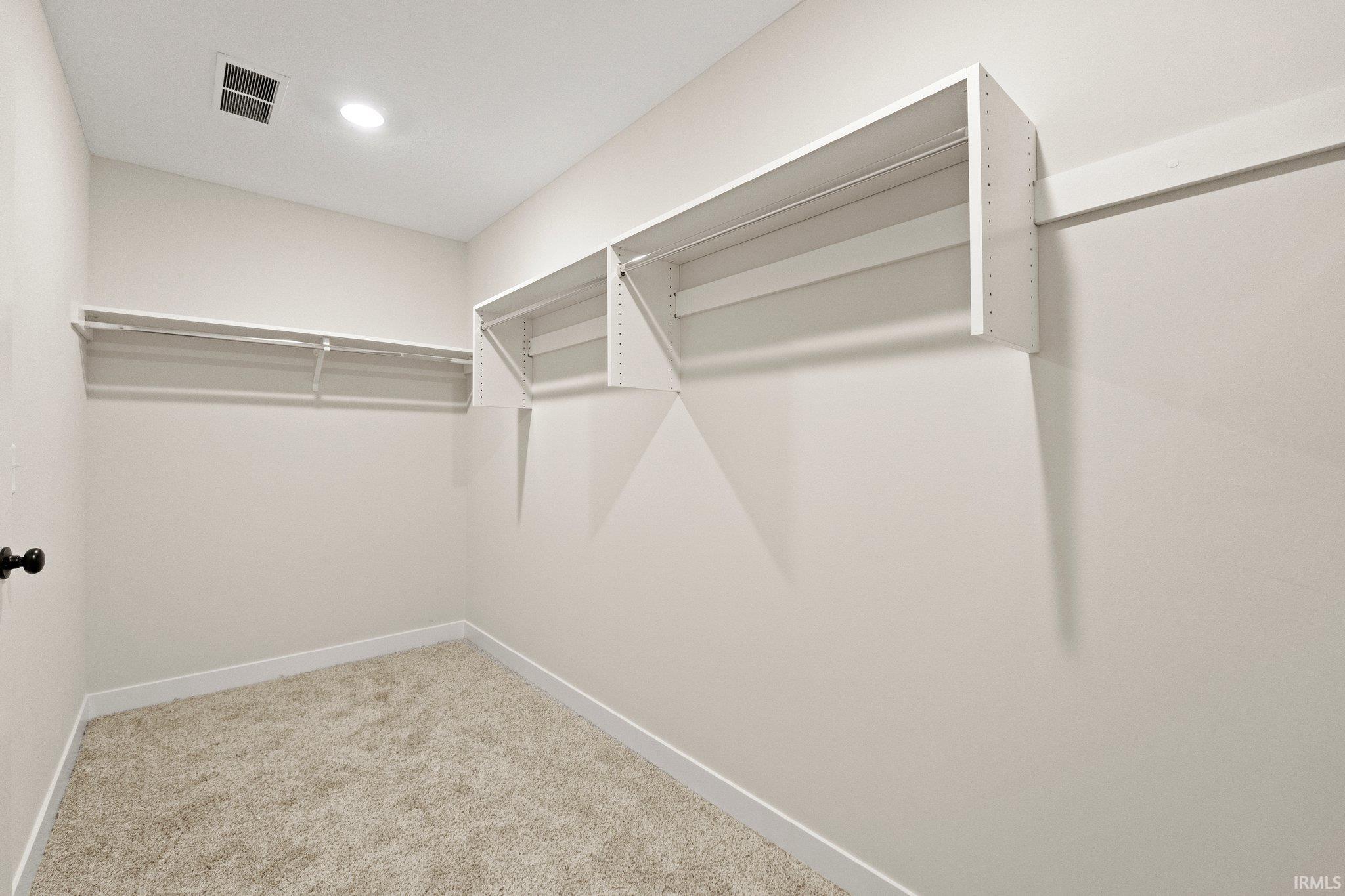 1032 Arthur Heights