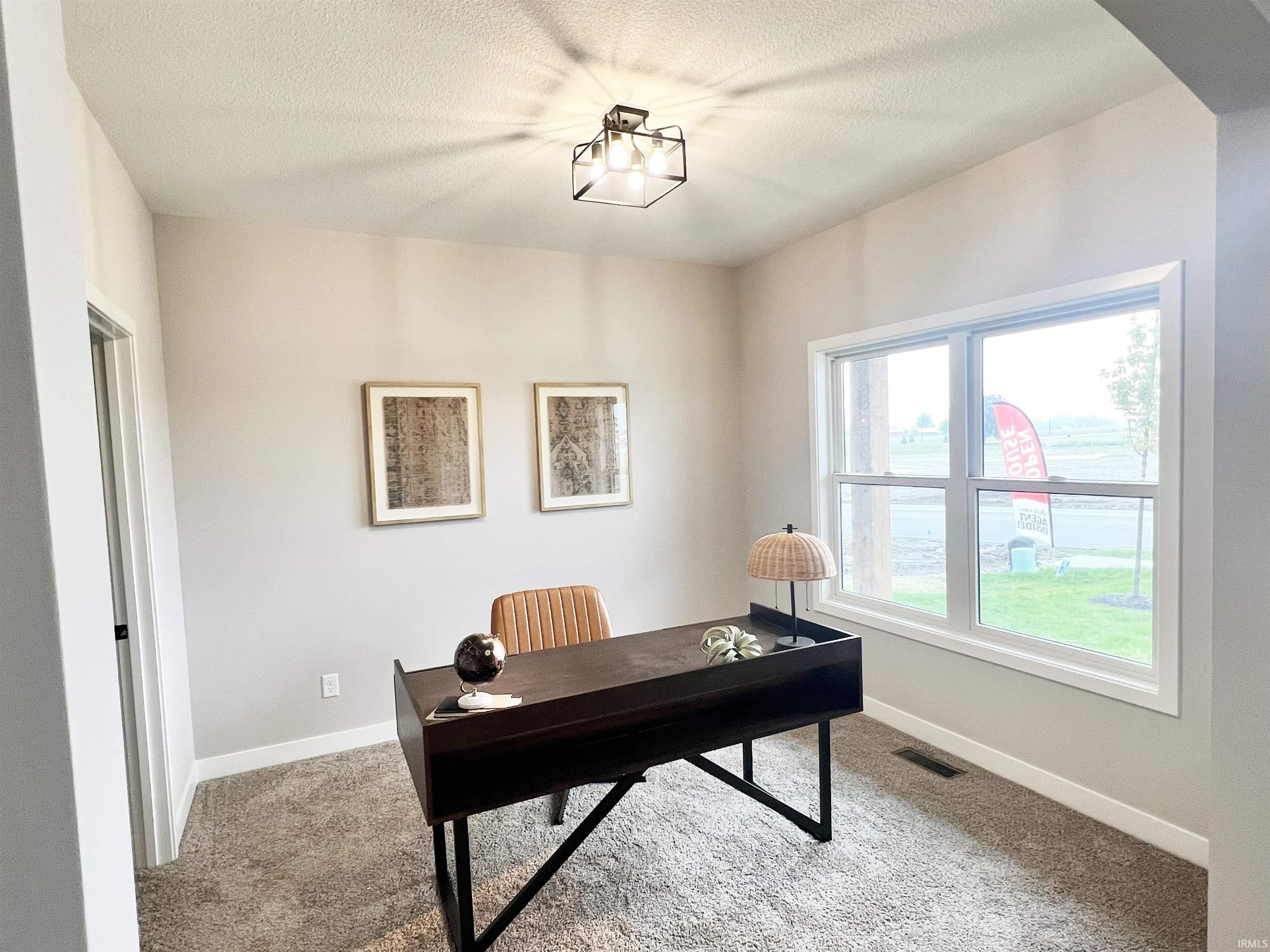 1435 Arthur Heights