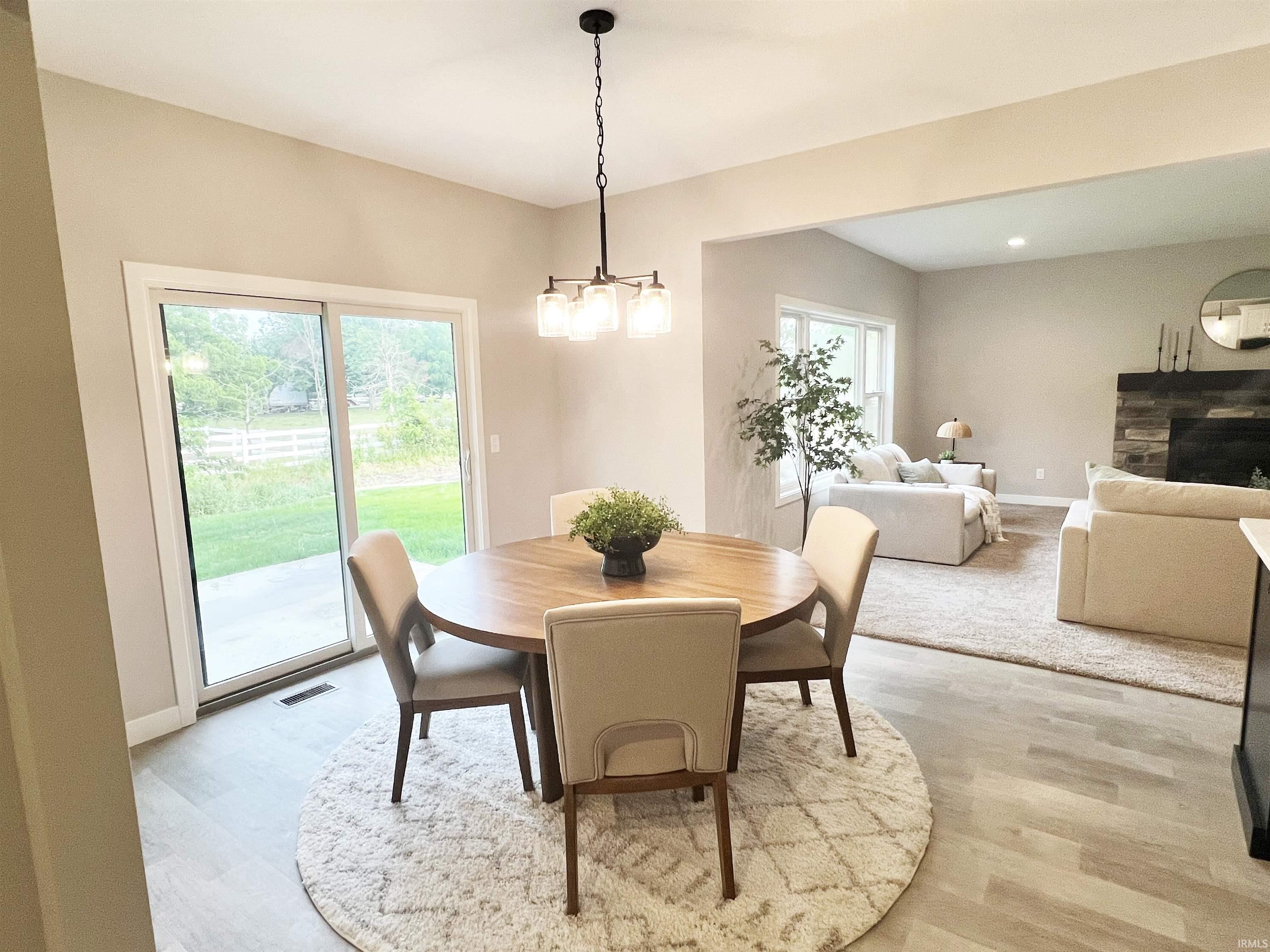 1435 Arthur Heights