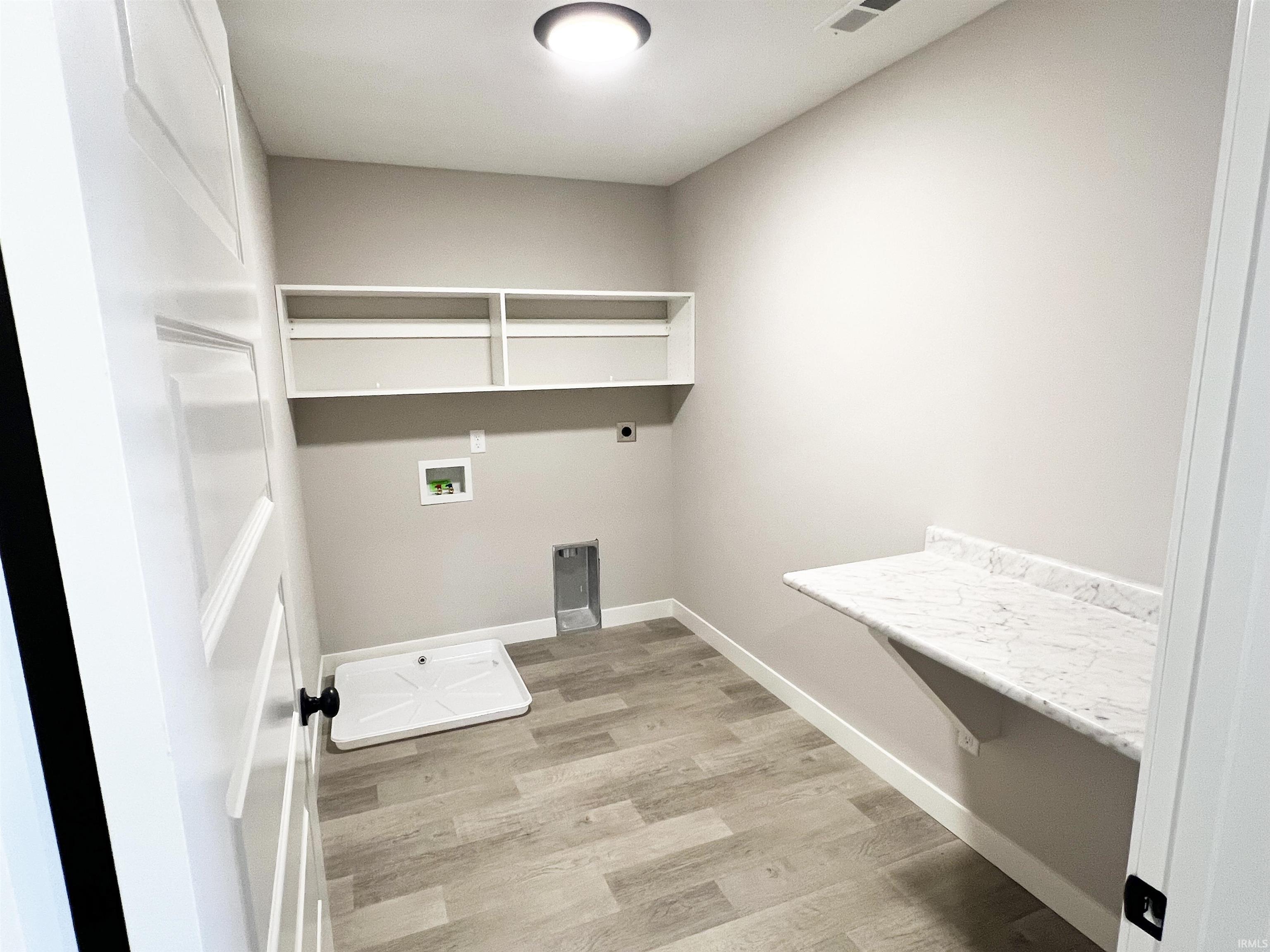 1435 Arthur Heights
