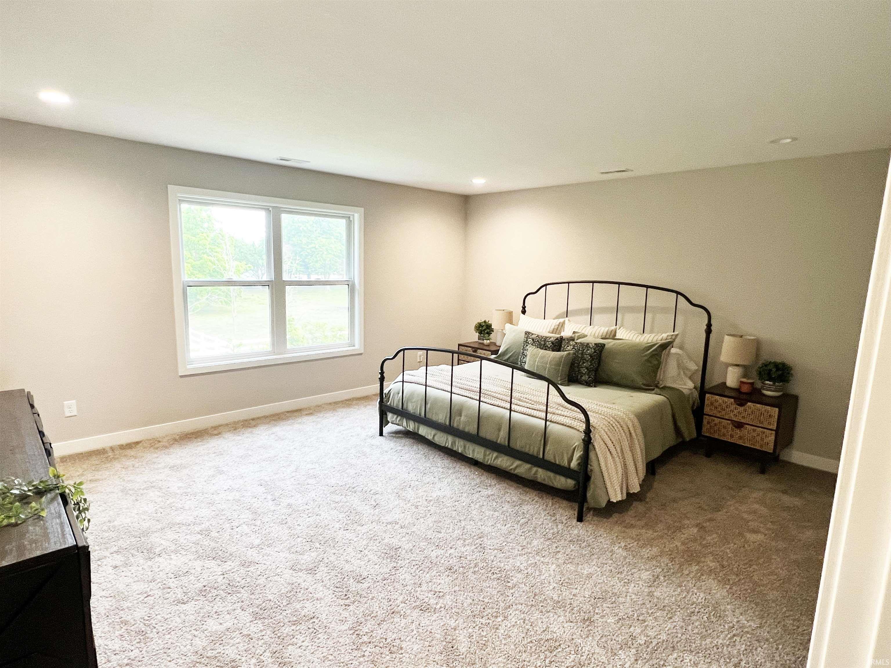 1435 Arthur Heights
