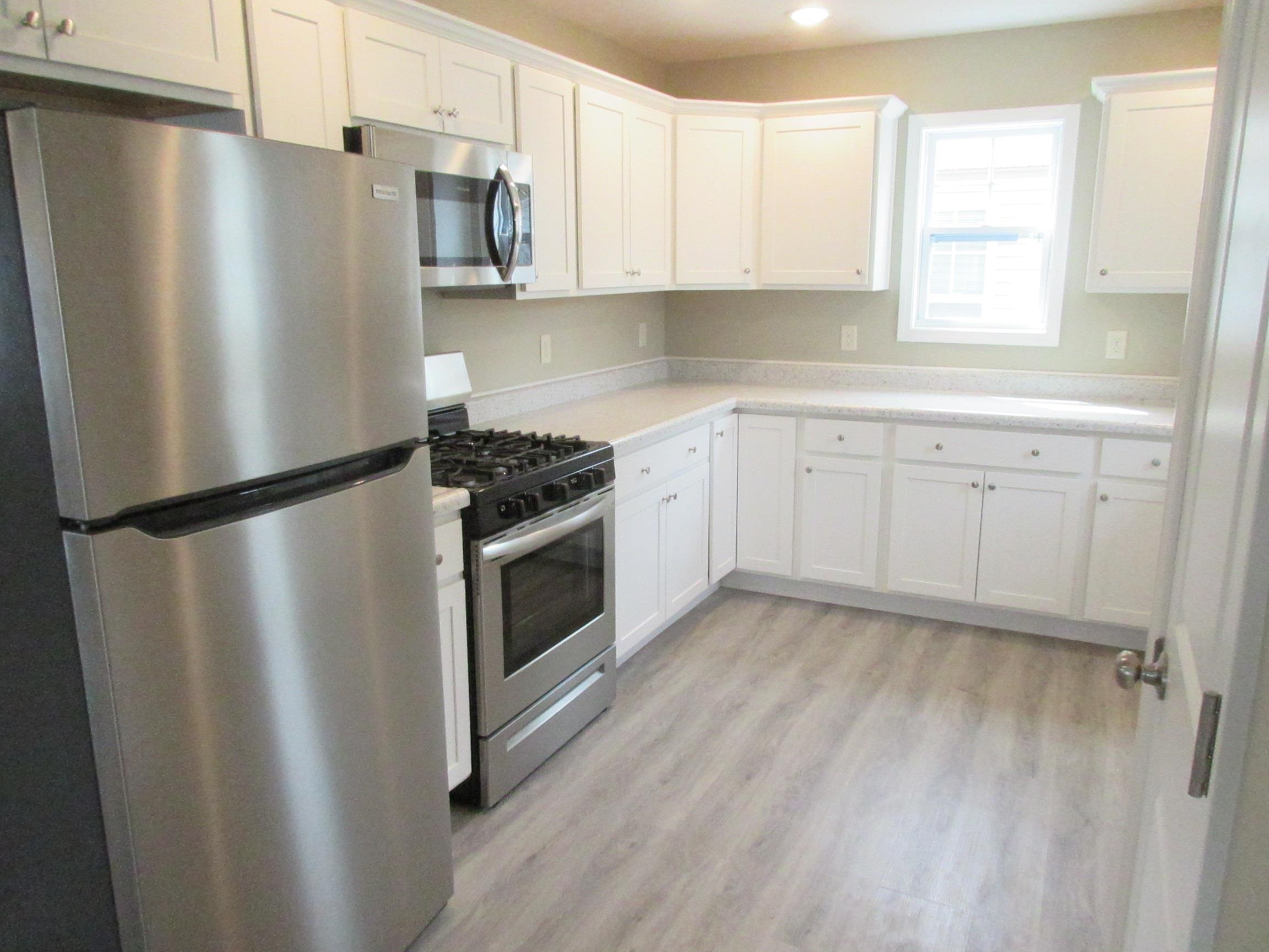 1705 Carter