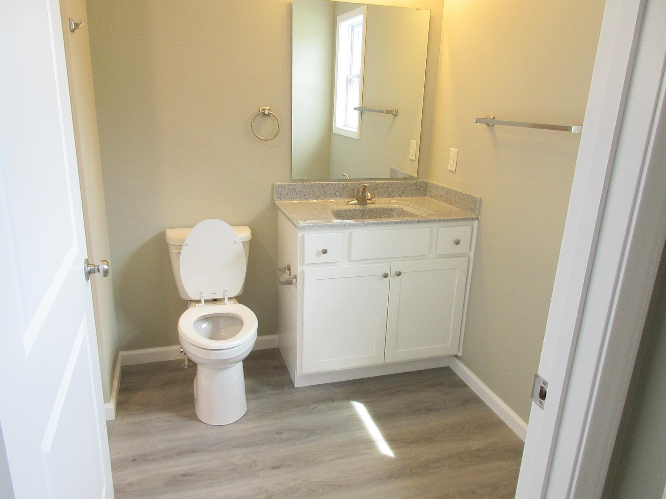 1705 Carter