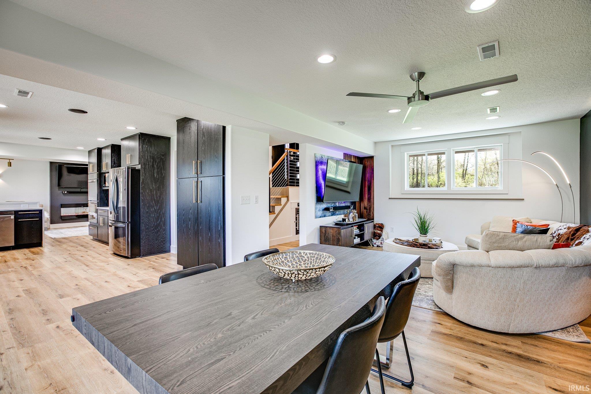 20907 River Brook