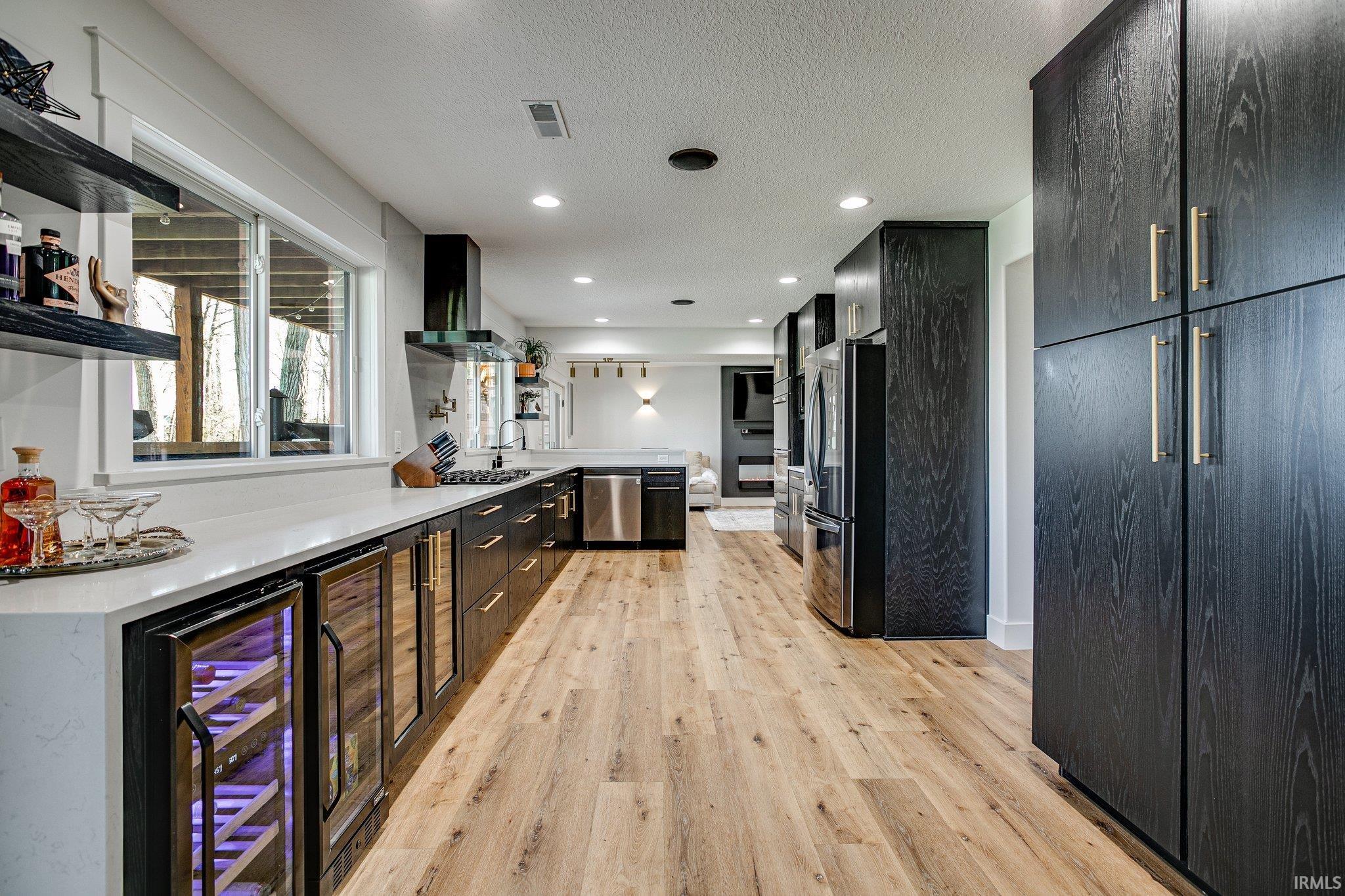20907 River Brook