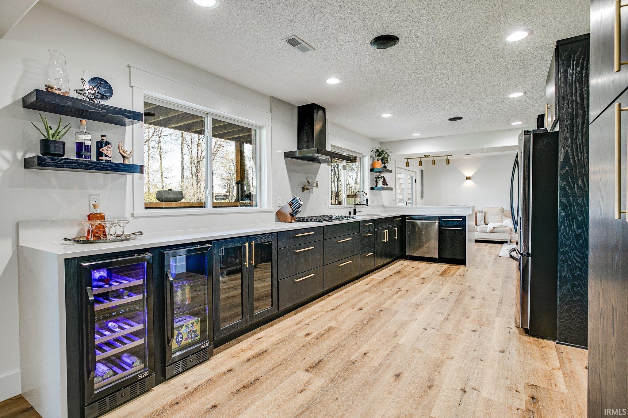 20907 River Brook