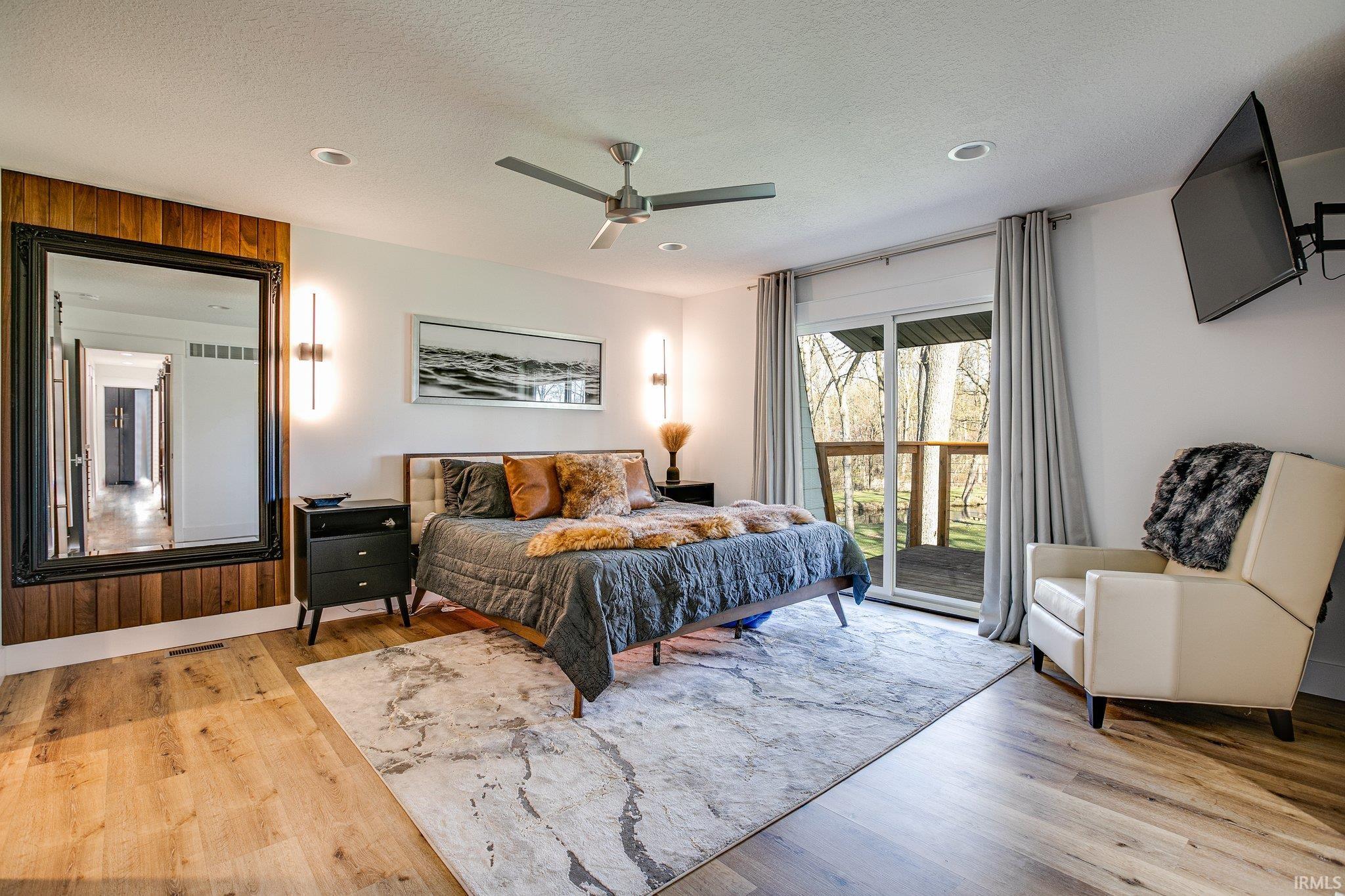 20907 River Brook
