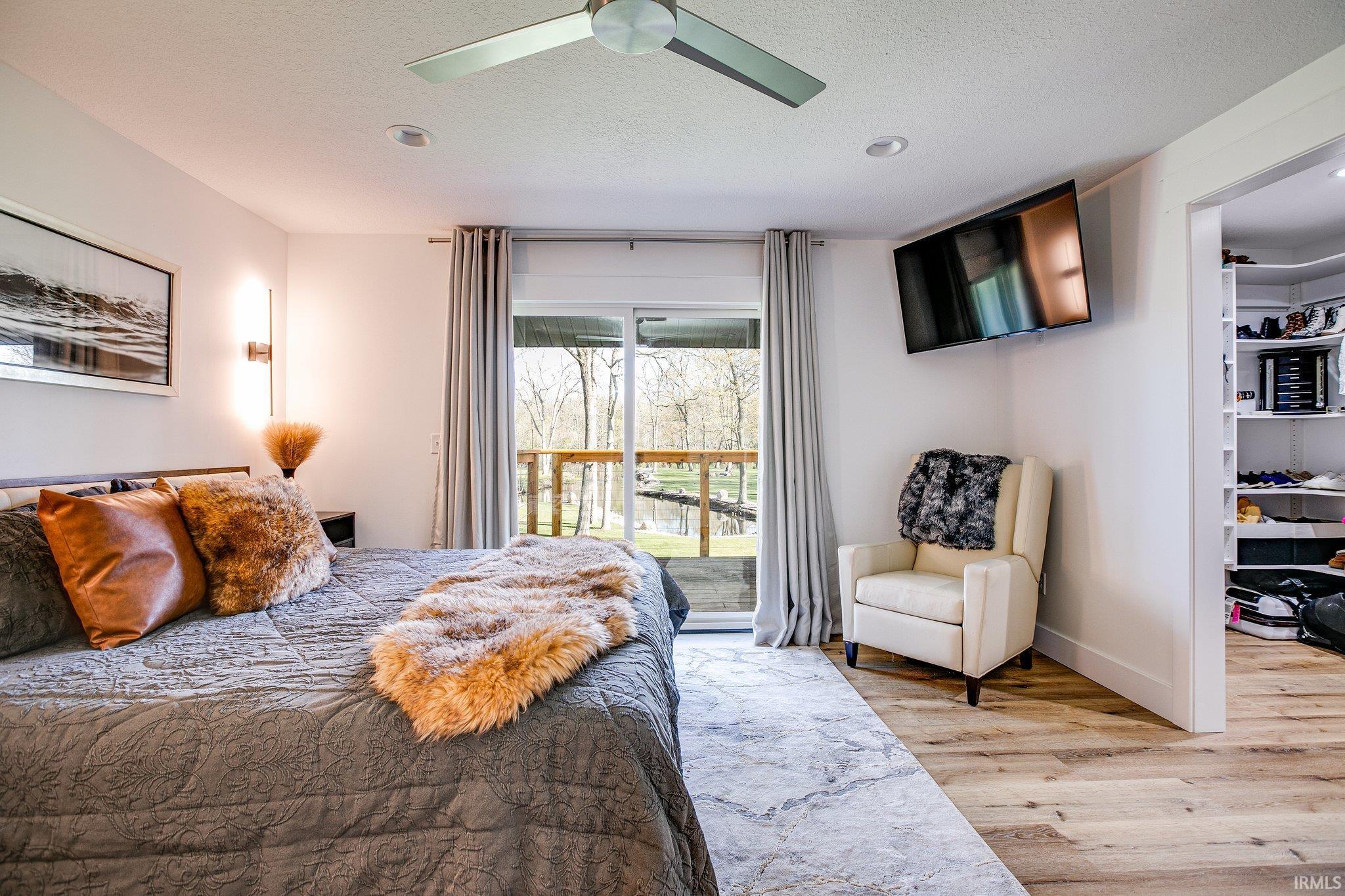 20907 River Brook