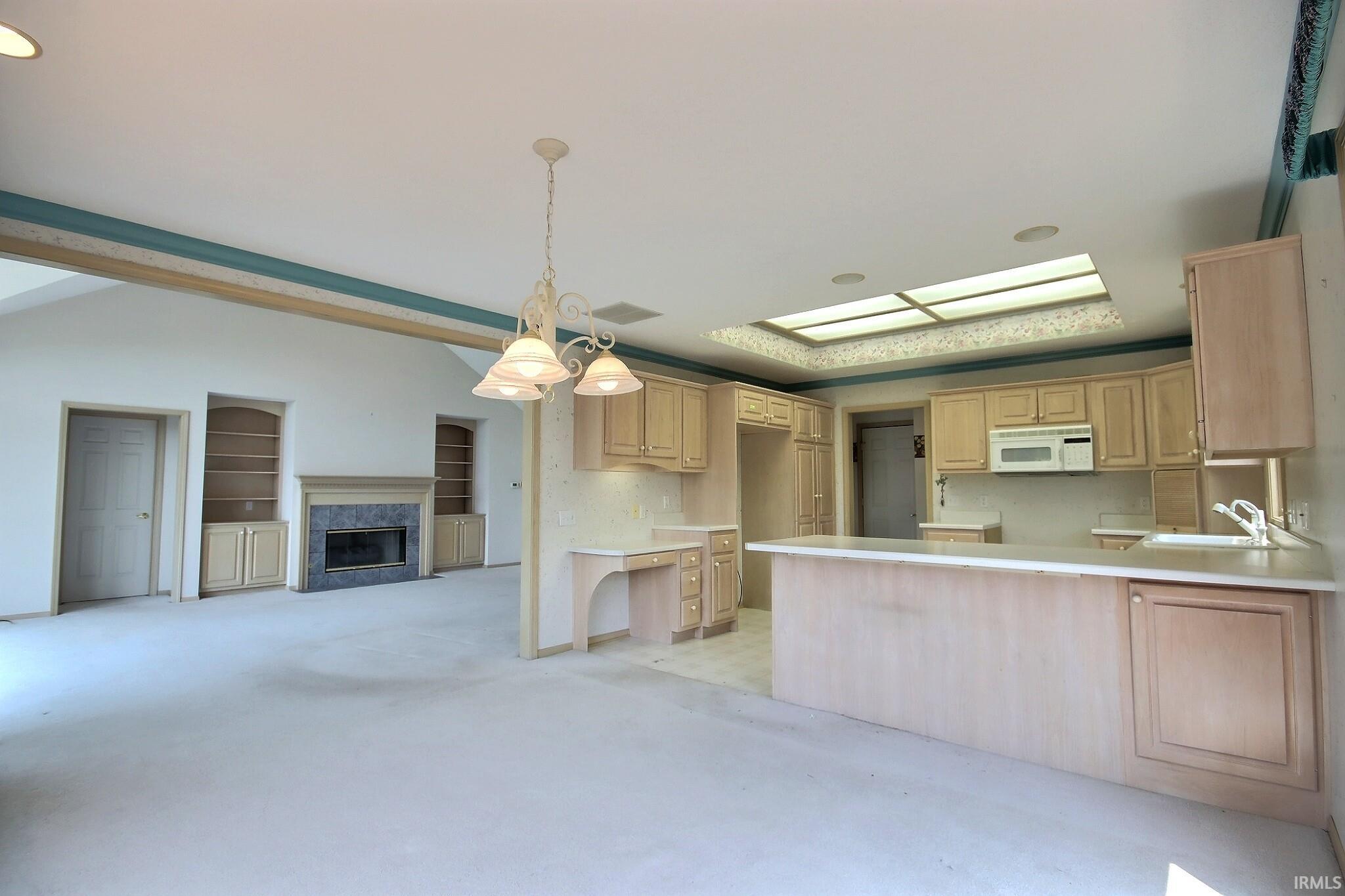 2524 Lincroft