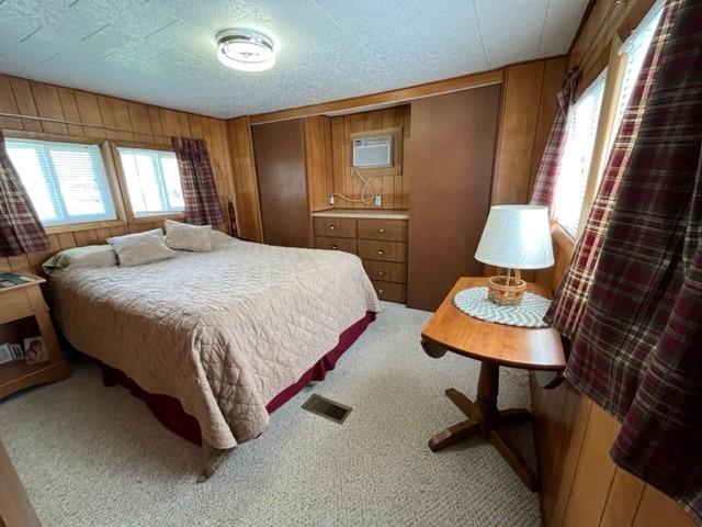 6220 530 E Adams