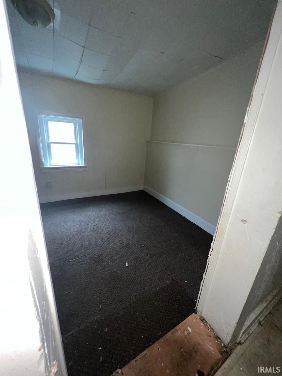 319 Taylor