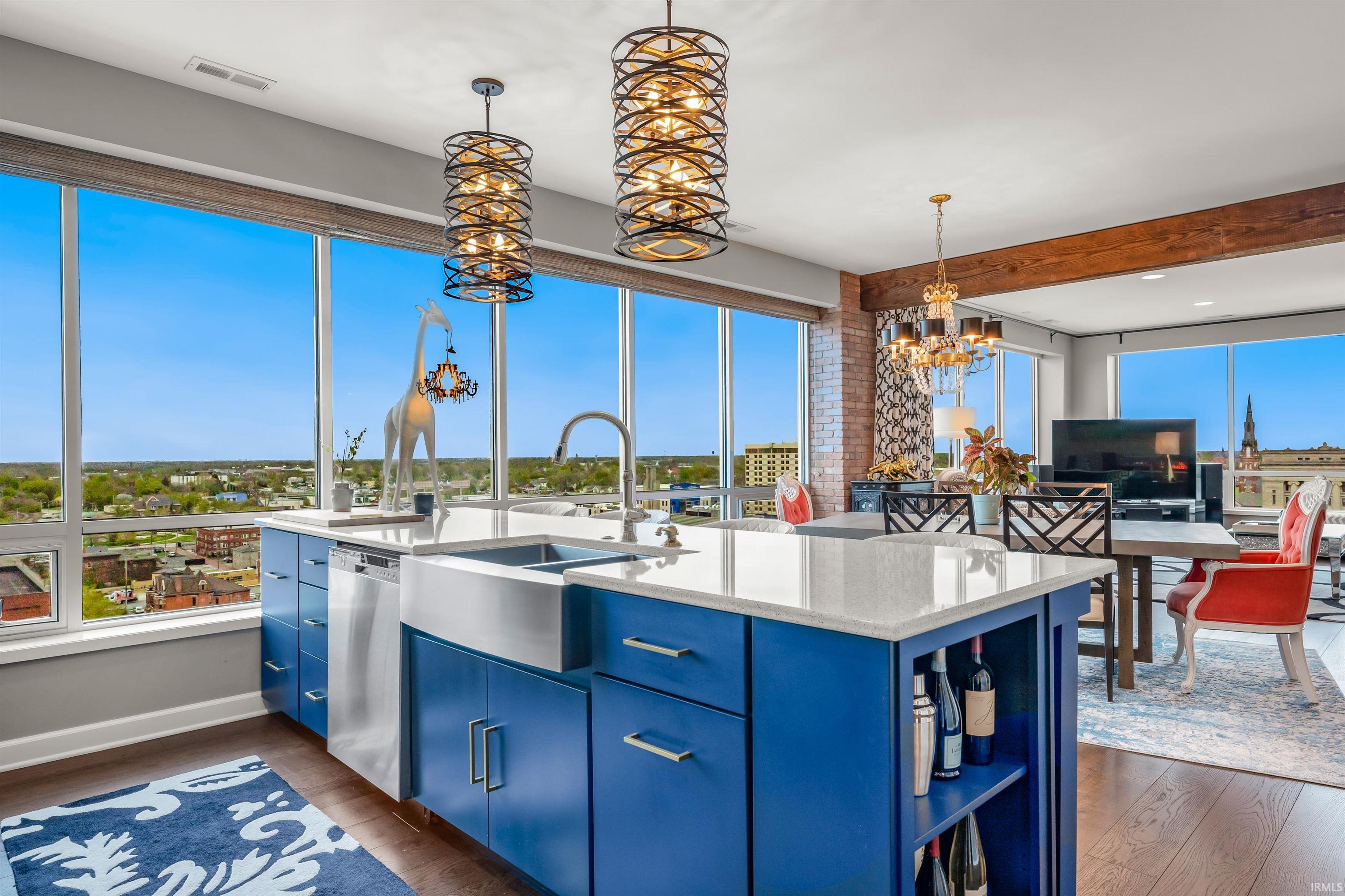 203 Berry, Apt 1305