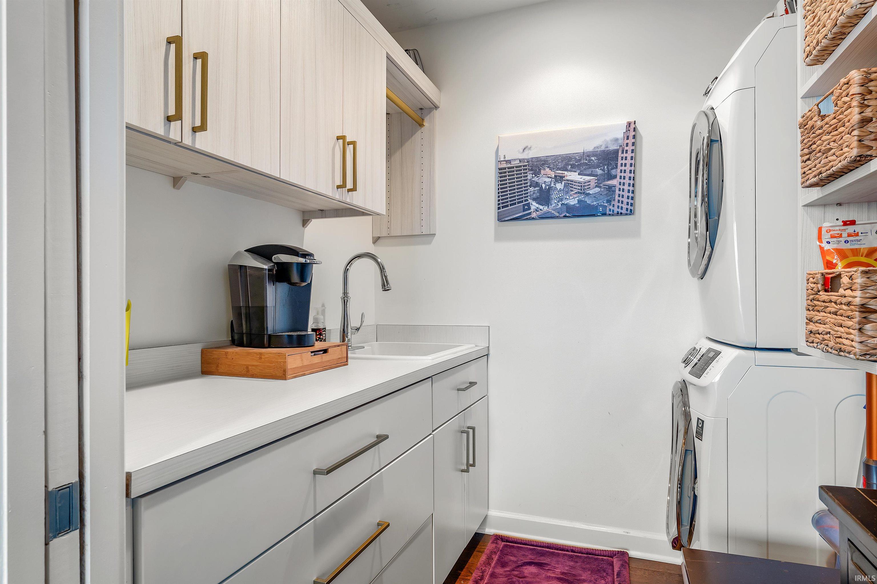 203 Berry, Apt 1305
