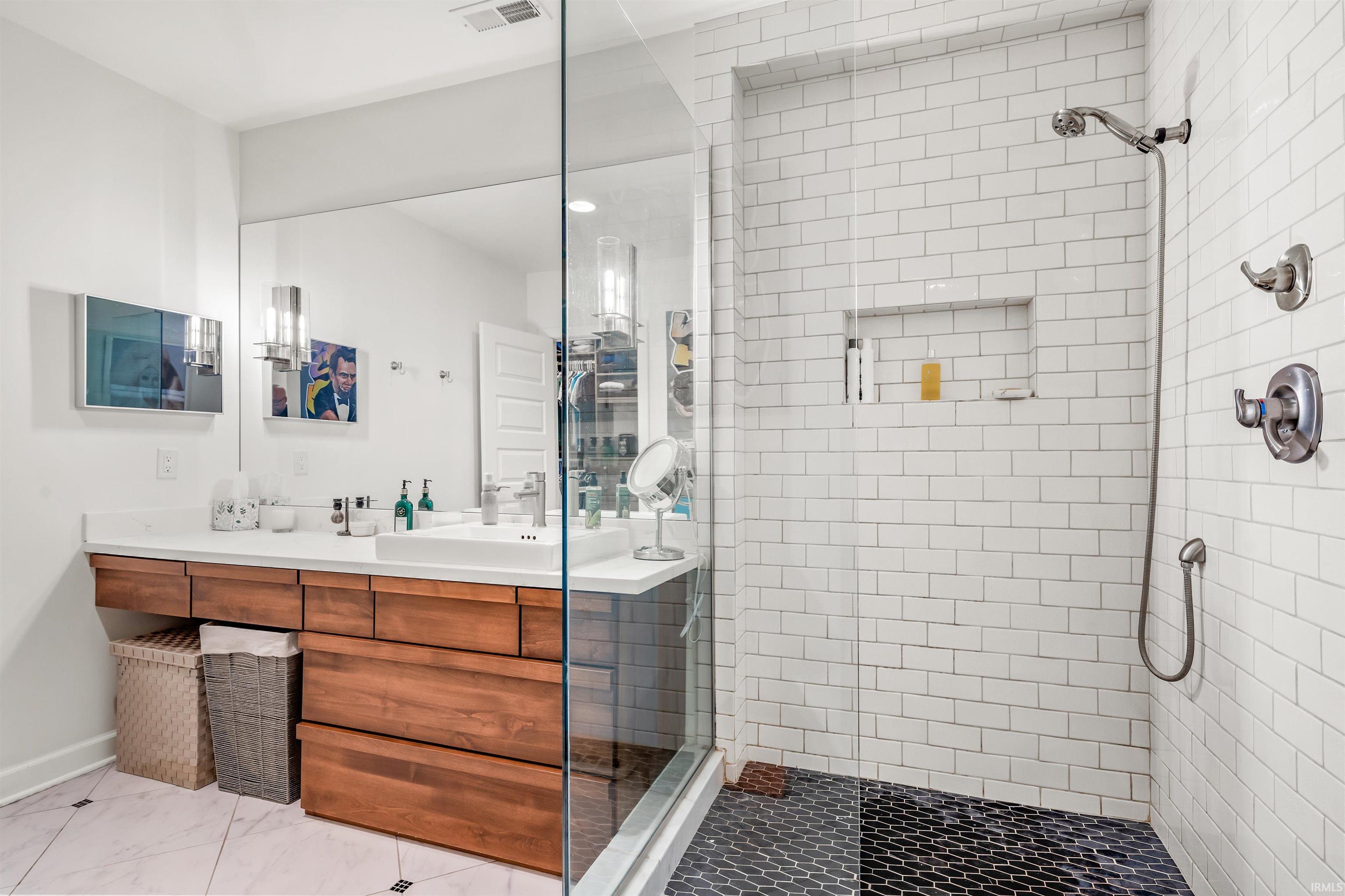 203 Berry, Apt 1305