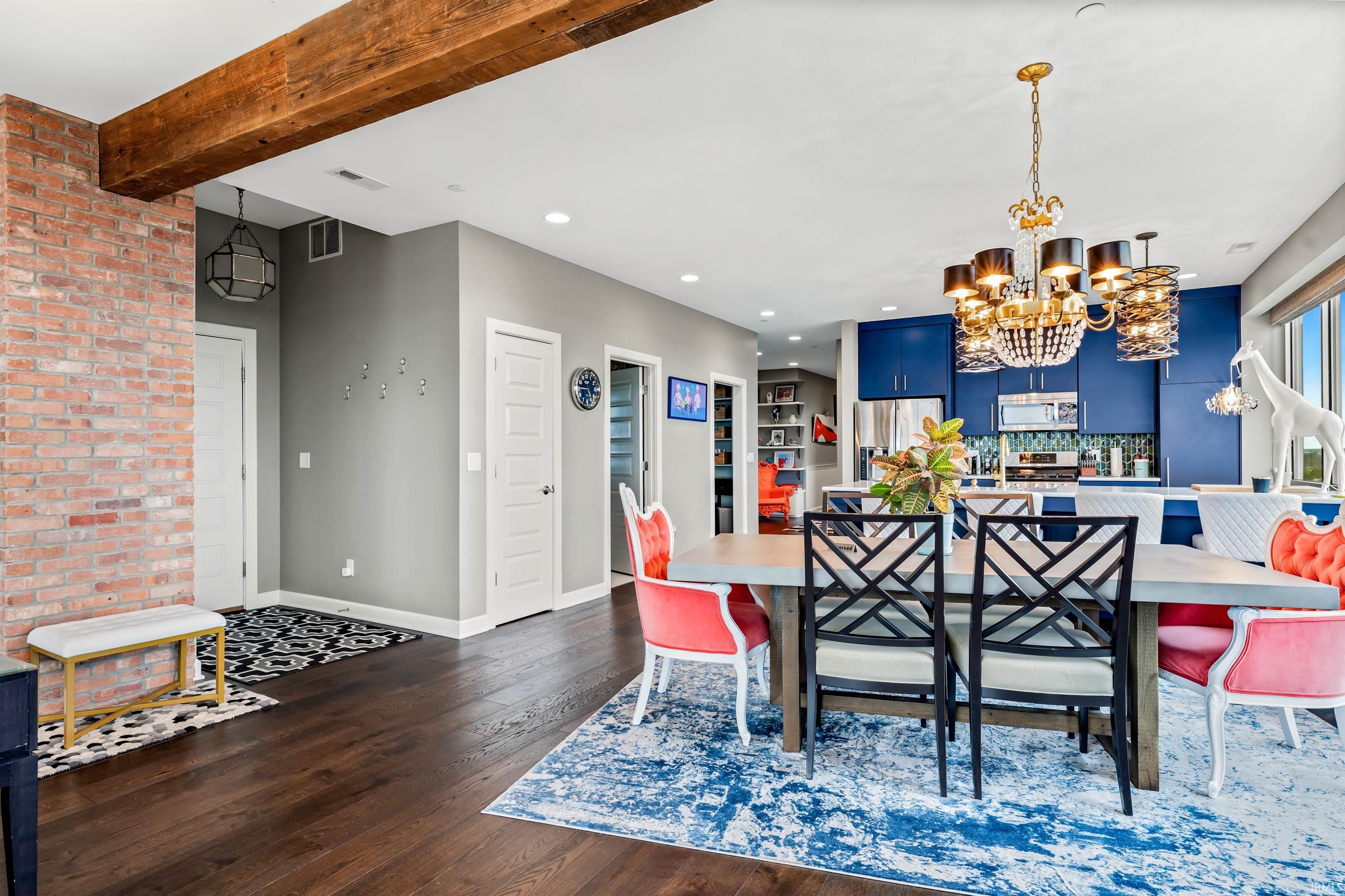 203 Berry, Apt 1305