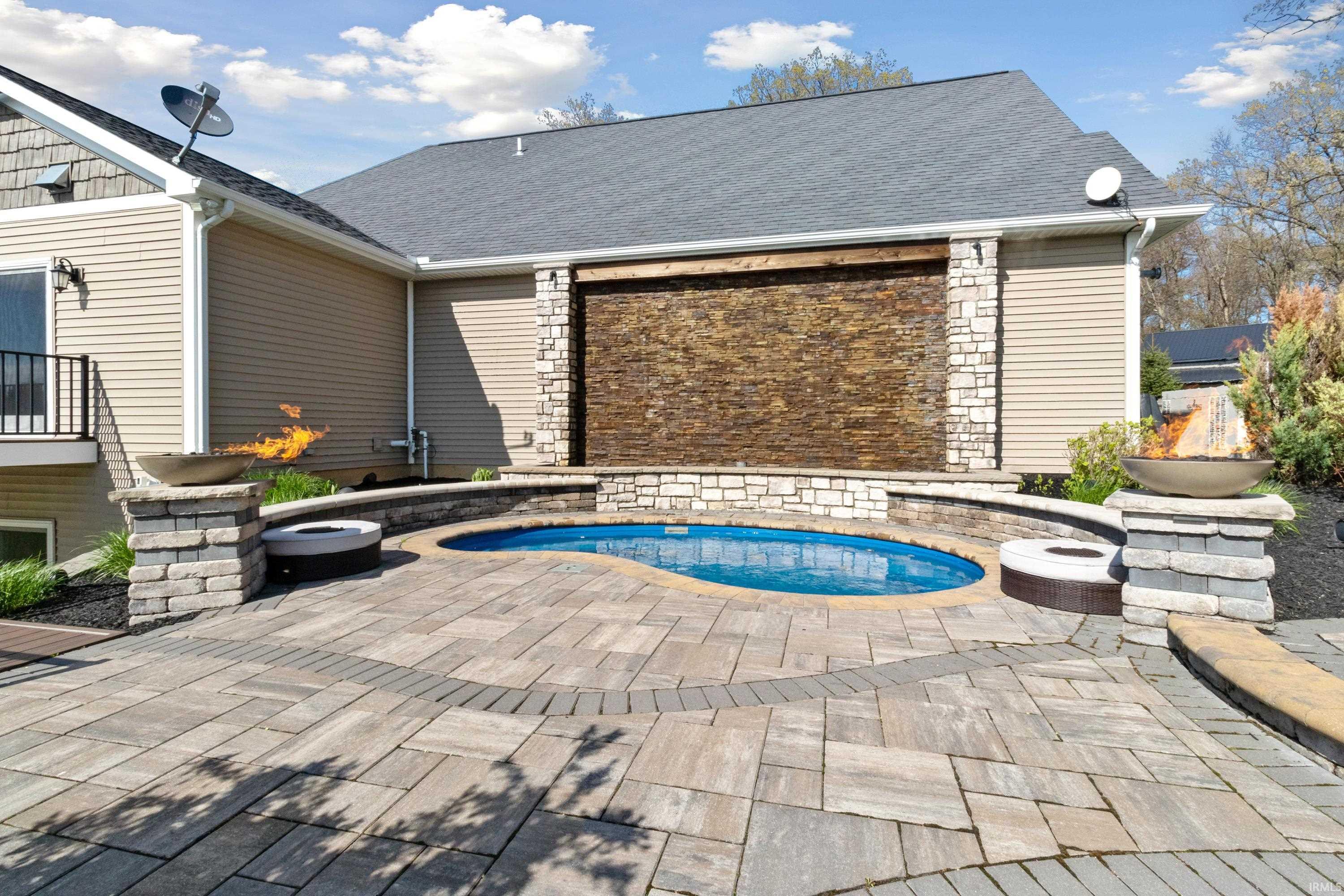 53570 State Road 13