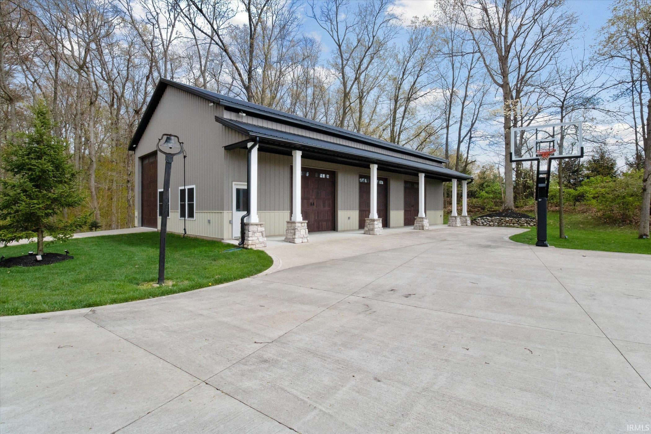 53570 State Road 13