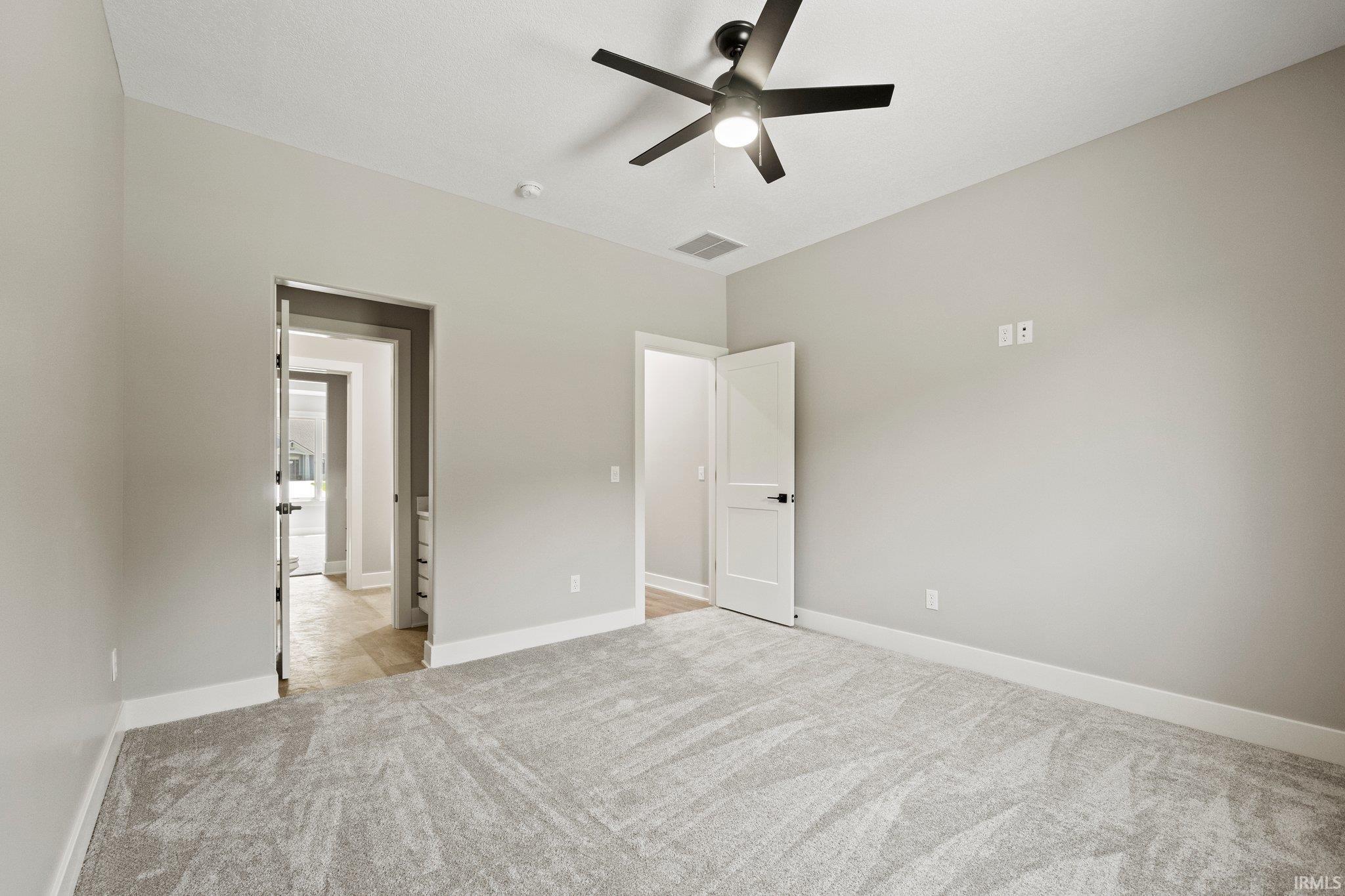 1808 Golfview