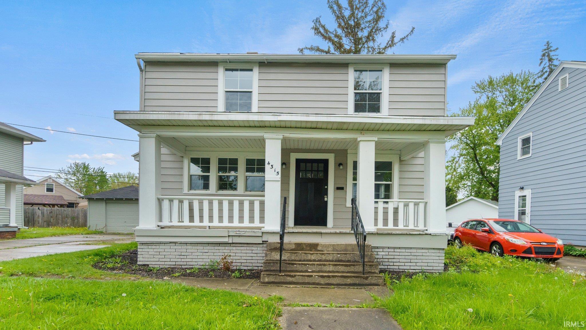 4315 Champlain
