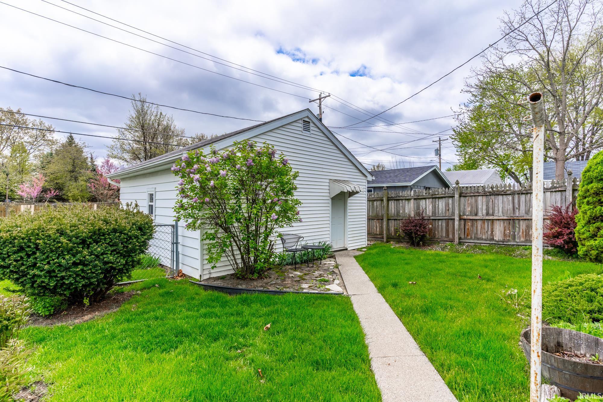 2634 Lynn