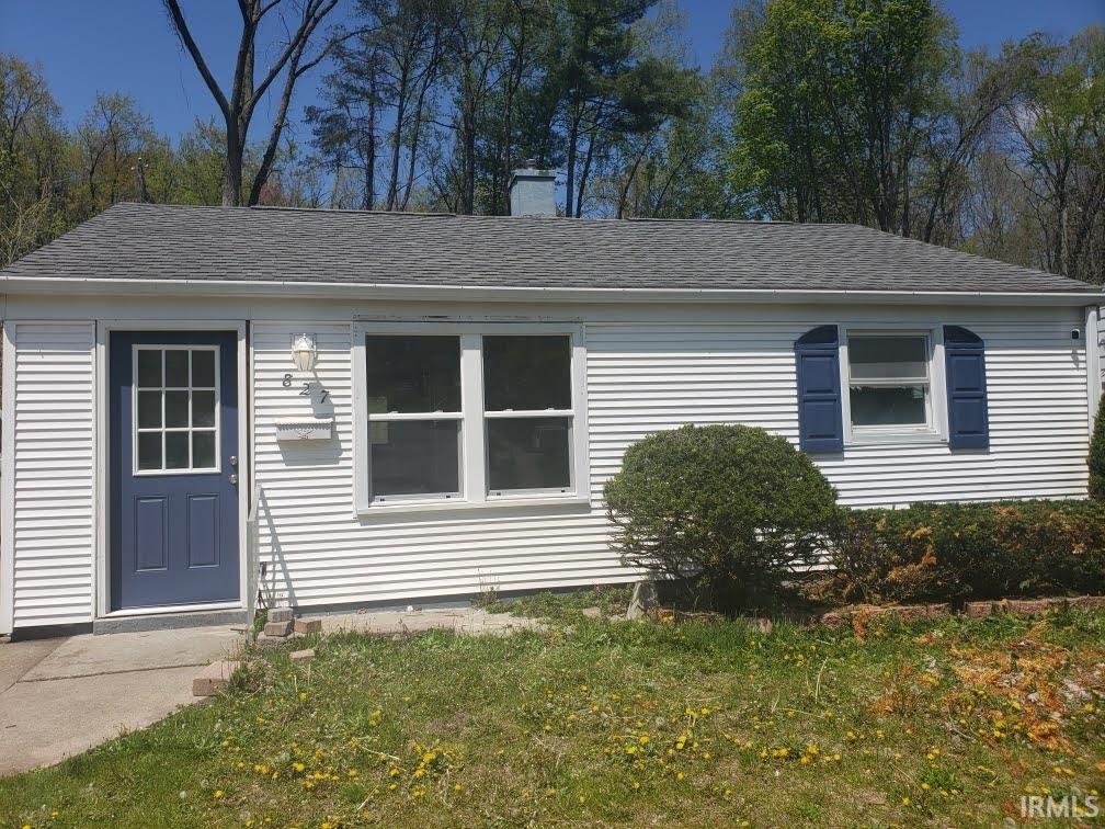 827 Chippewa