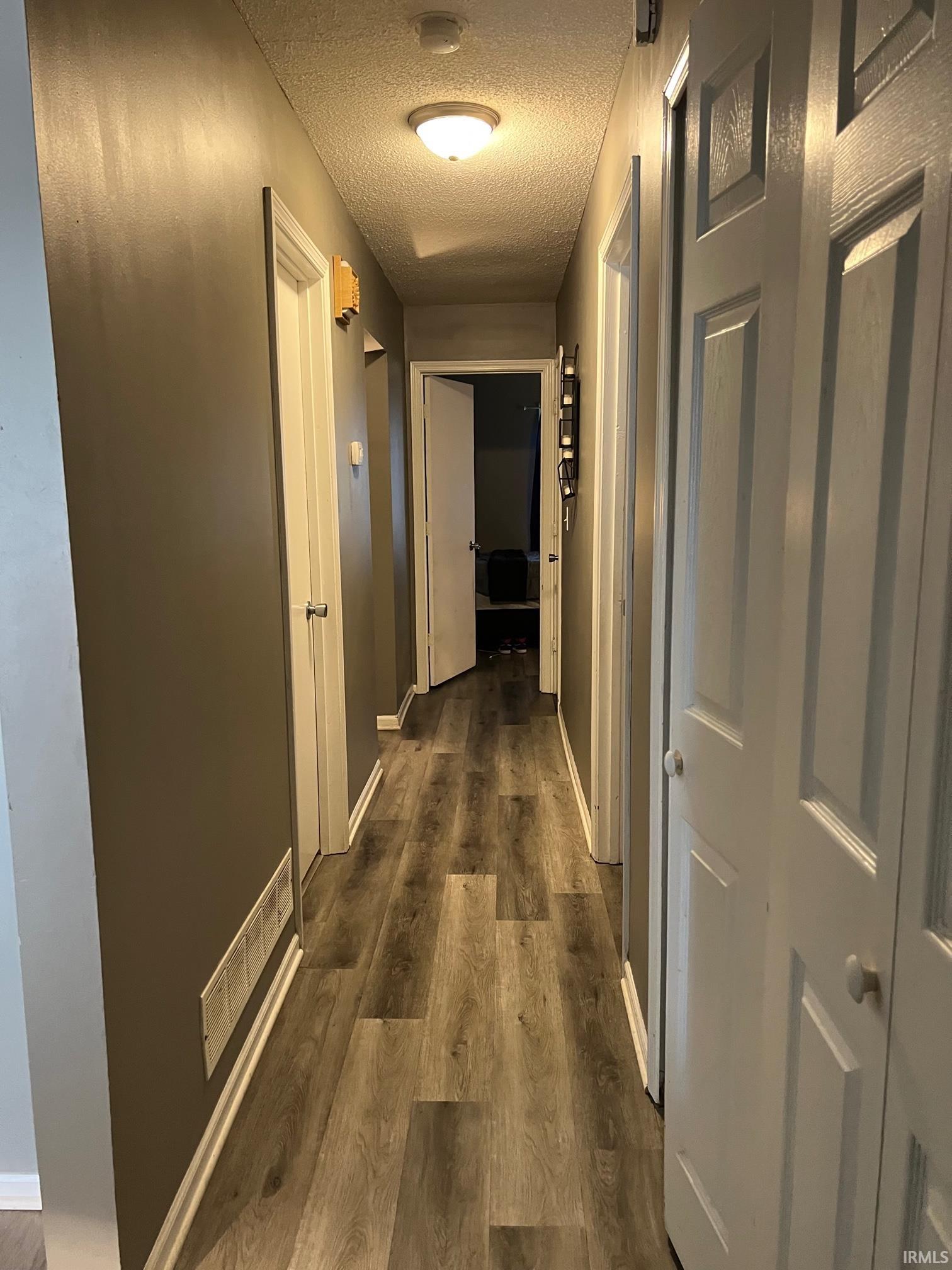4414 Richfield