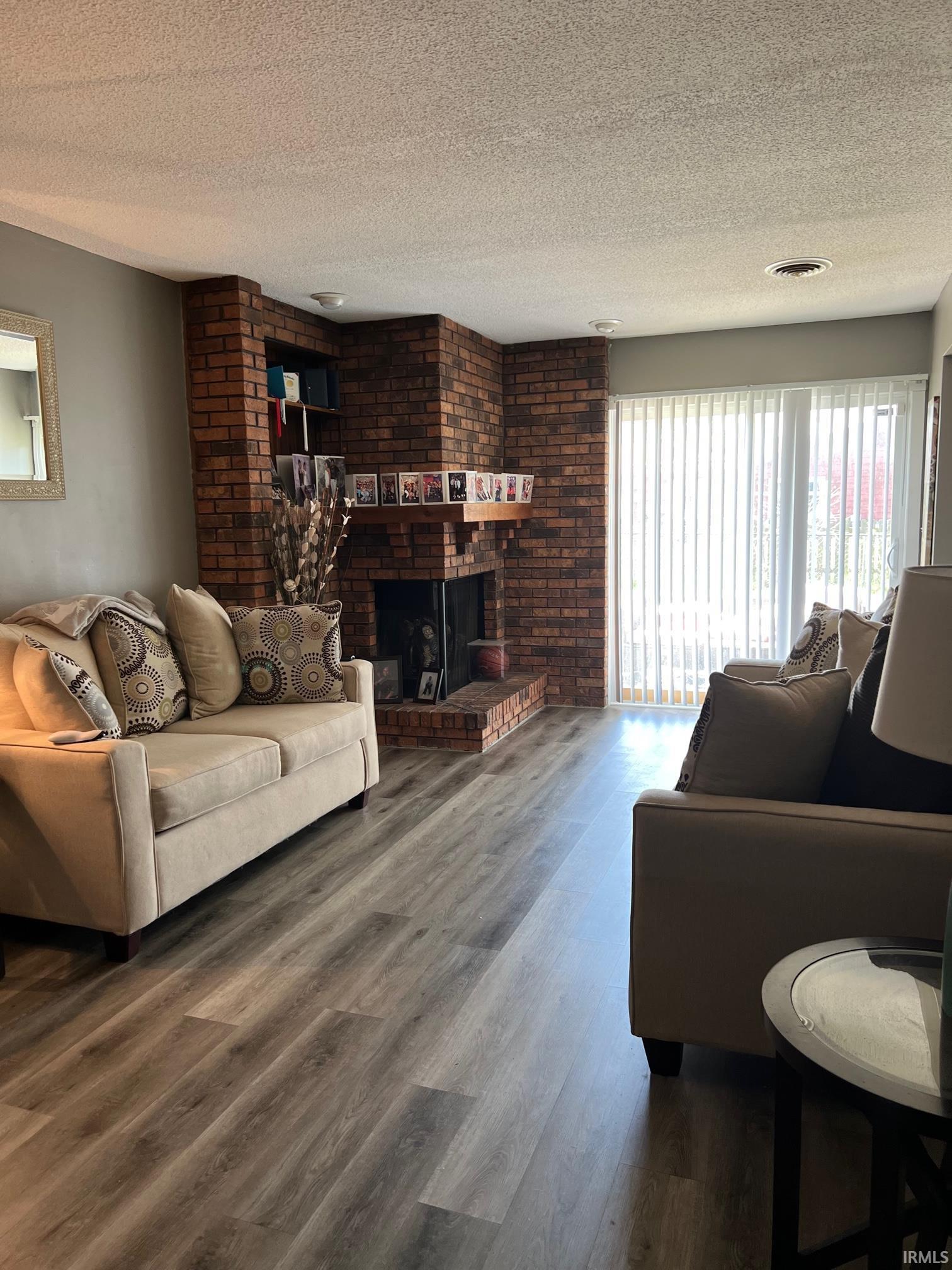 4414 Richfield