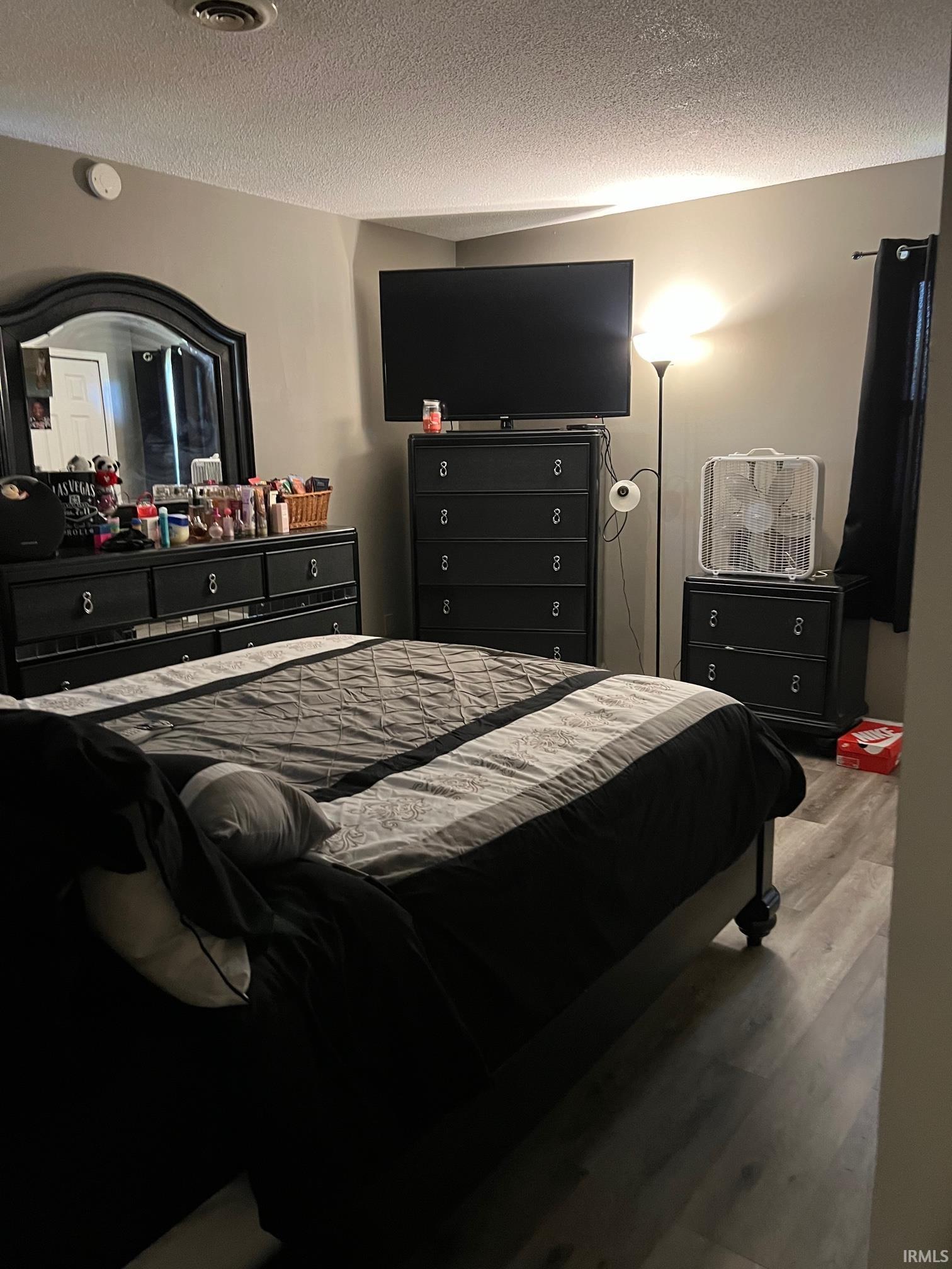 4414 Richfield