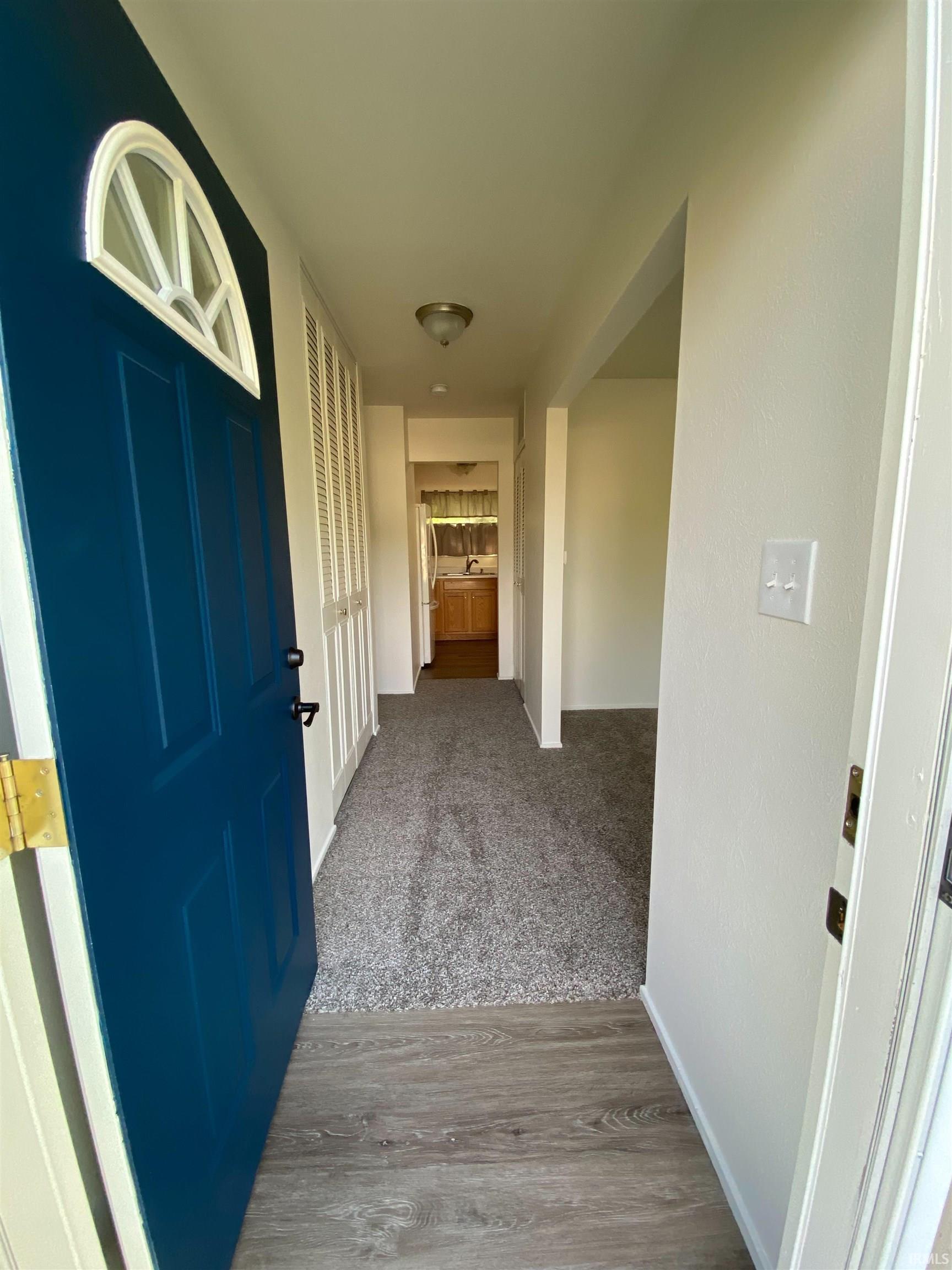 2802 Hampton