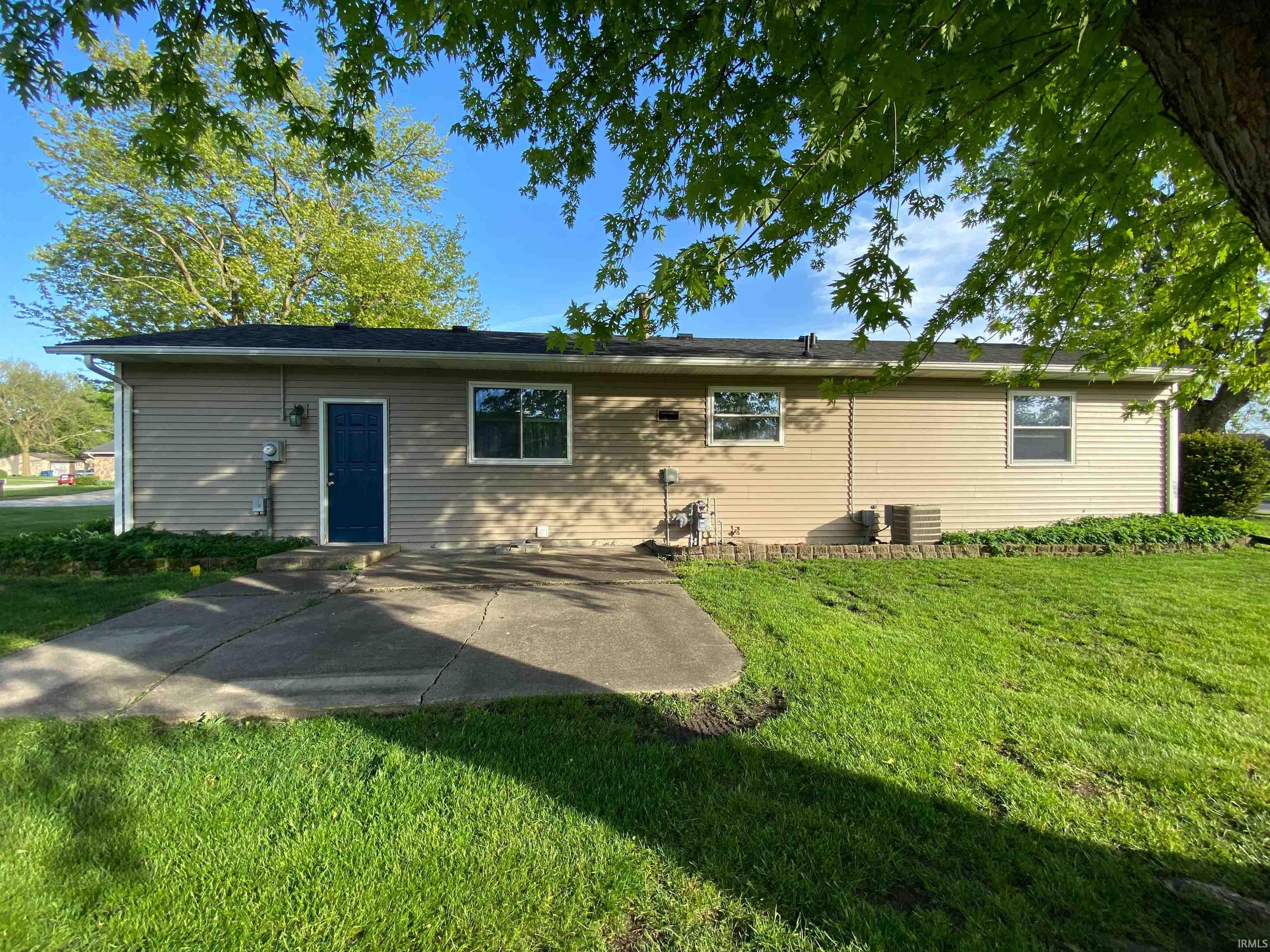 2802 Hampton