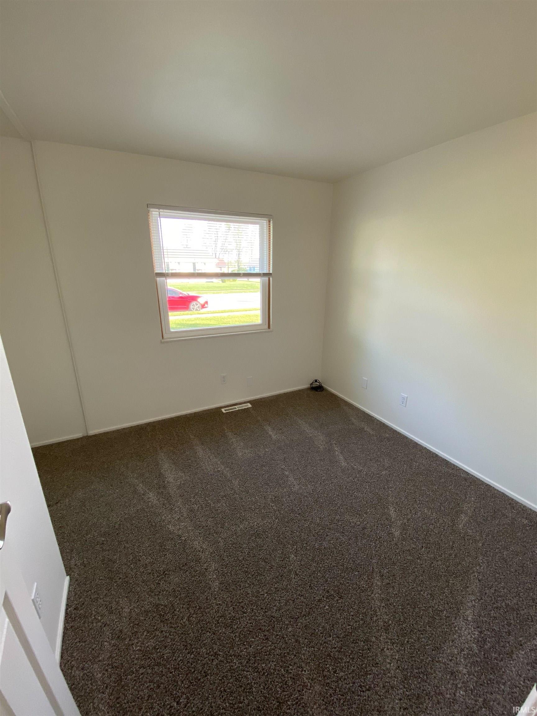 2802 Hampton