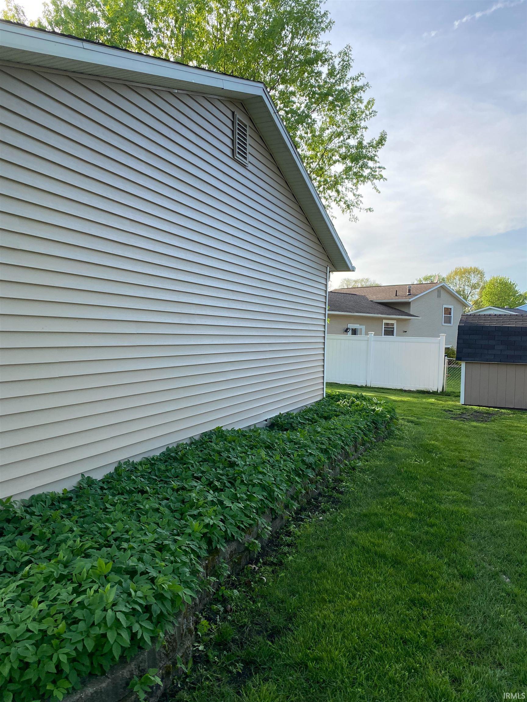 2802 Hampton