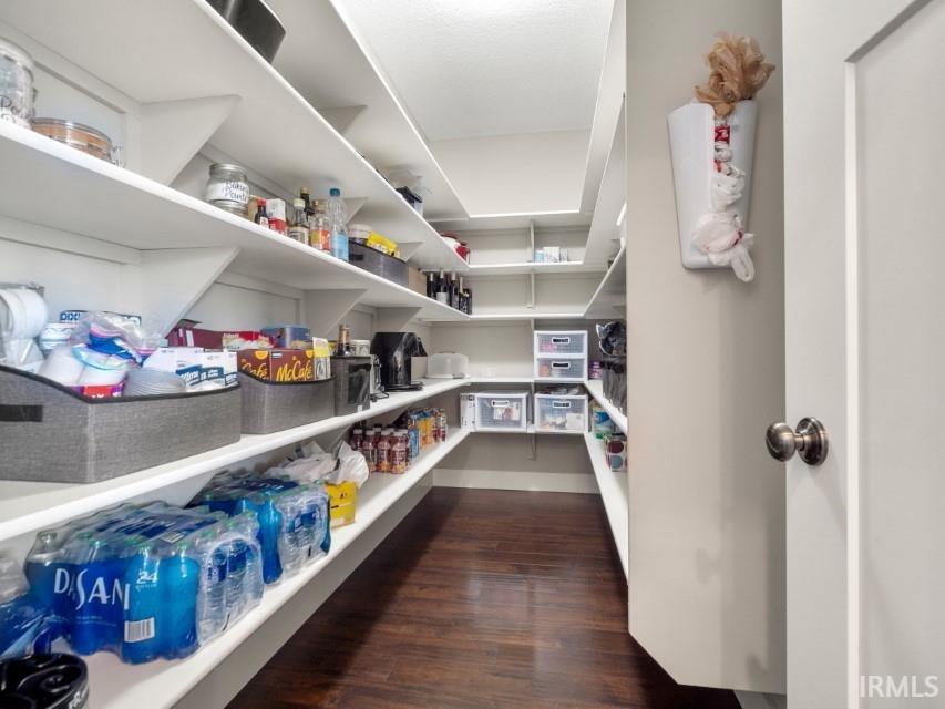 15222 Leo Creek